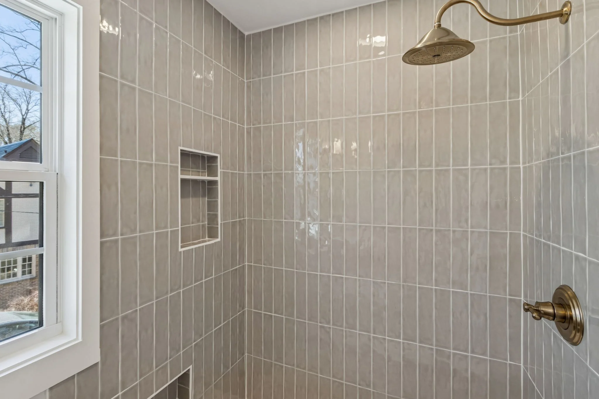 44-web-or-mls-1320 Harvard Rd-31.JPG
