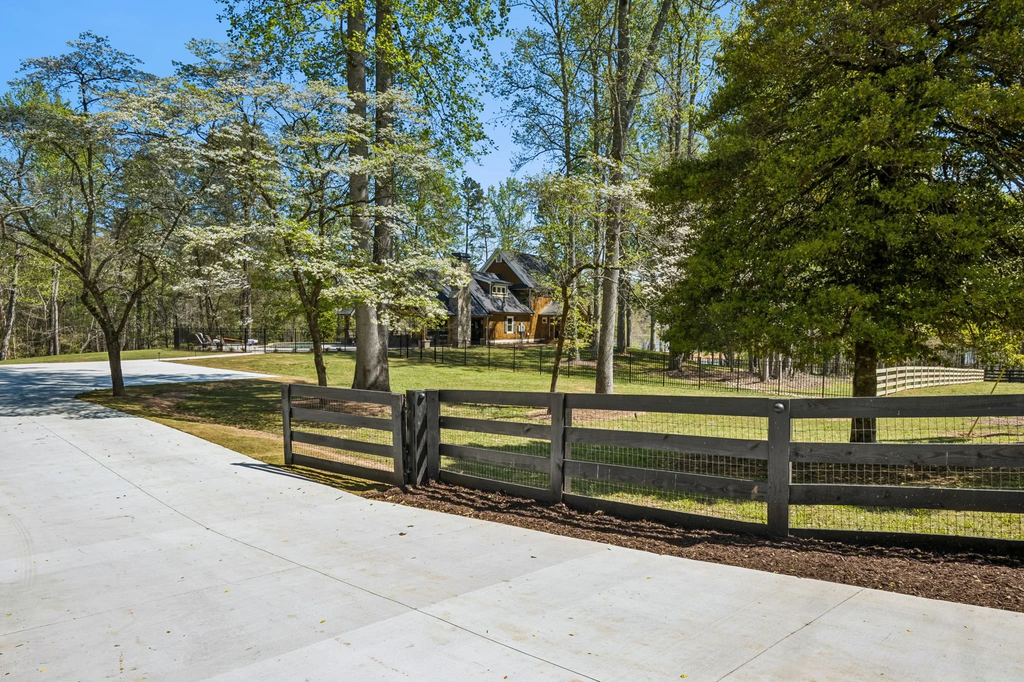 48-web-or-mls-4876 Newton Dr-48.JPG