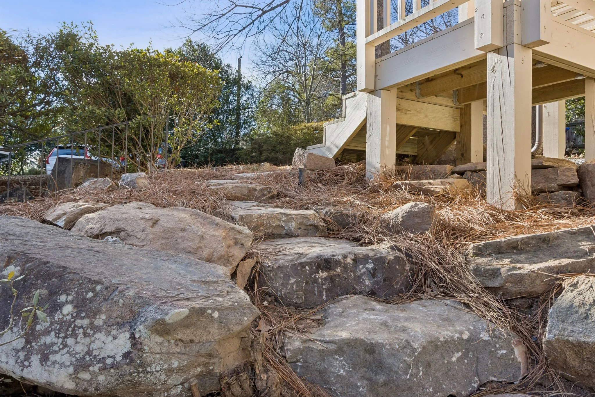 53-web-or-mls-1320 Harvard Rd-52.JPG