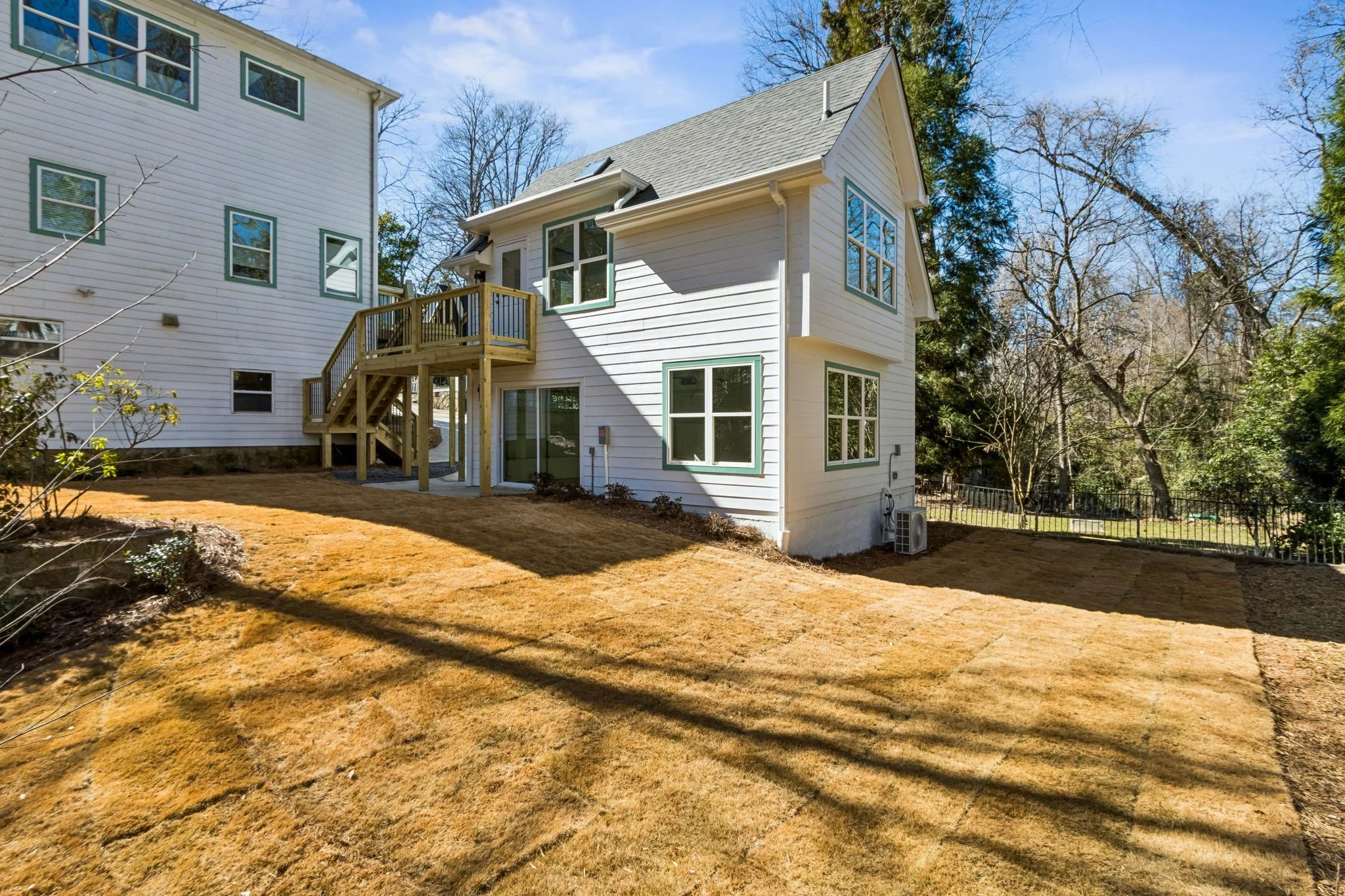 3-web-or-mls-127 Clarion Ave-3.JPG