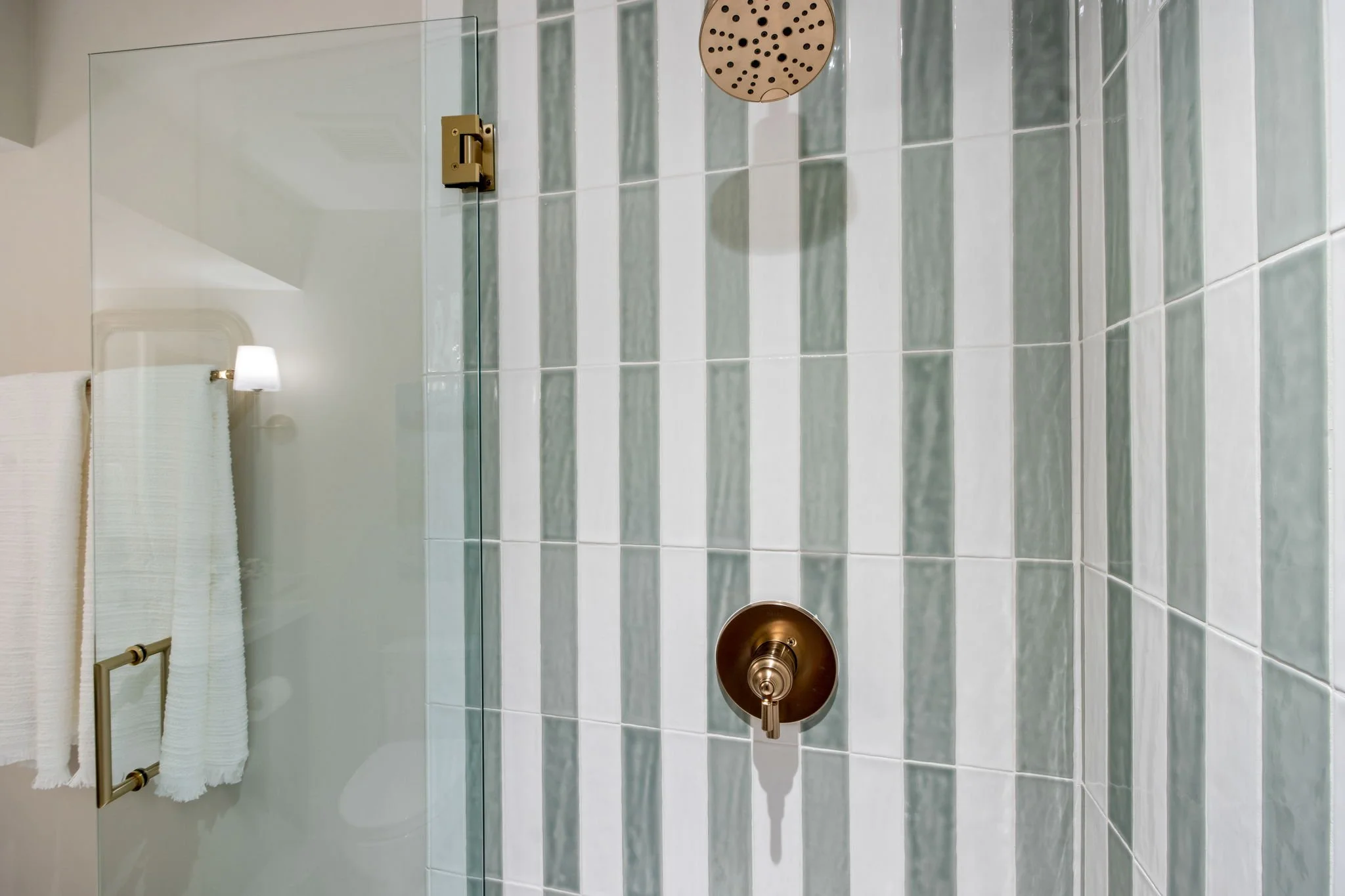 15-web-or-mls-15_938 Springdale Road.jpg