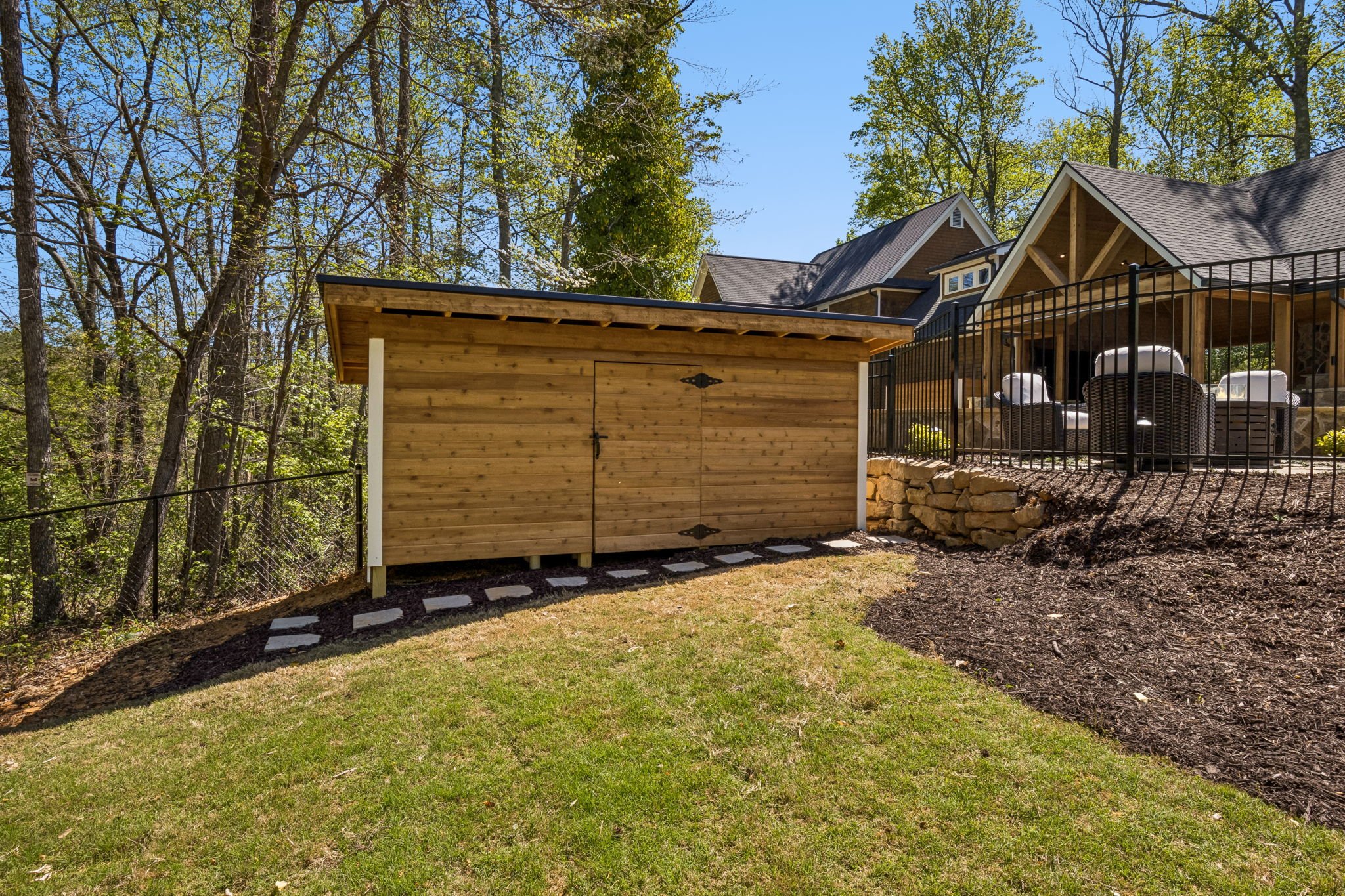 50-web-or-mls-4876 Newton Dr-50.JPG