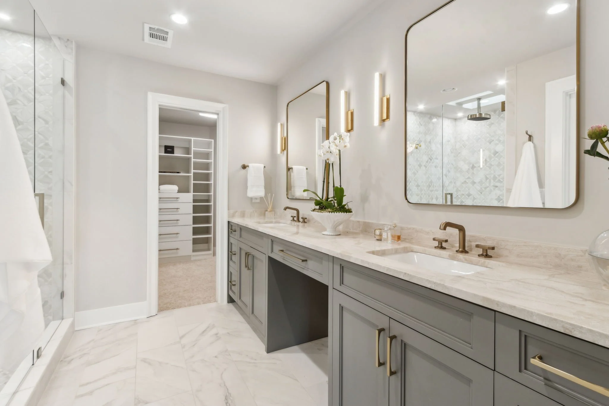 113-web-or-mls-4876 Newton Dr-62.jpg