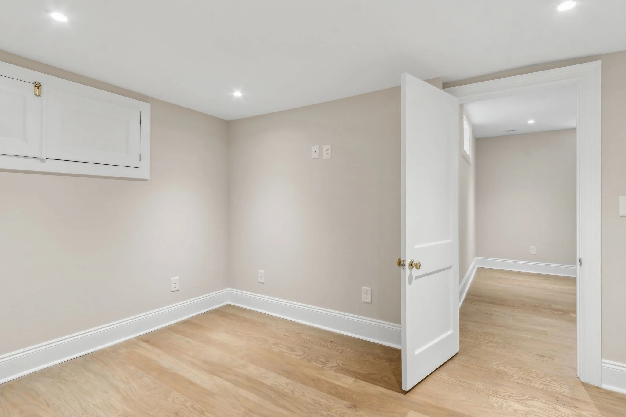 26-web-or-mls-26_938 Springdale Road.jpg
