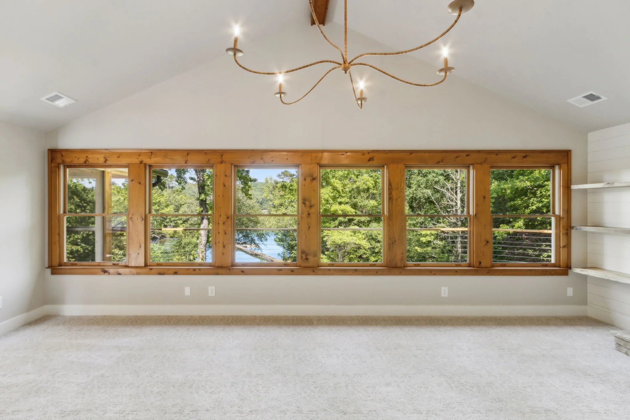 111-web-or-mls-4876 Newton Dr-60.jpg