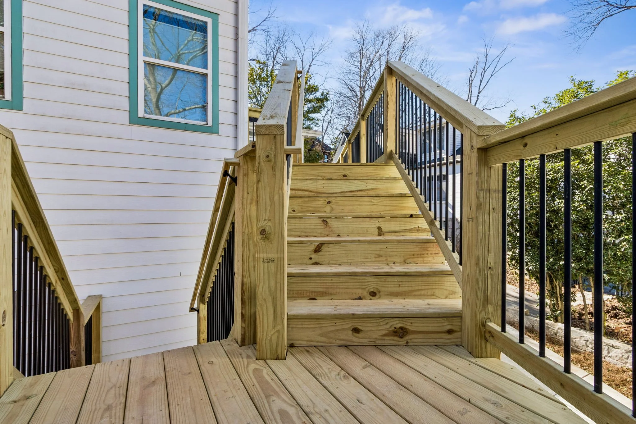 14-web-or-mls-127 Clarion Ave-14.JPG