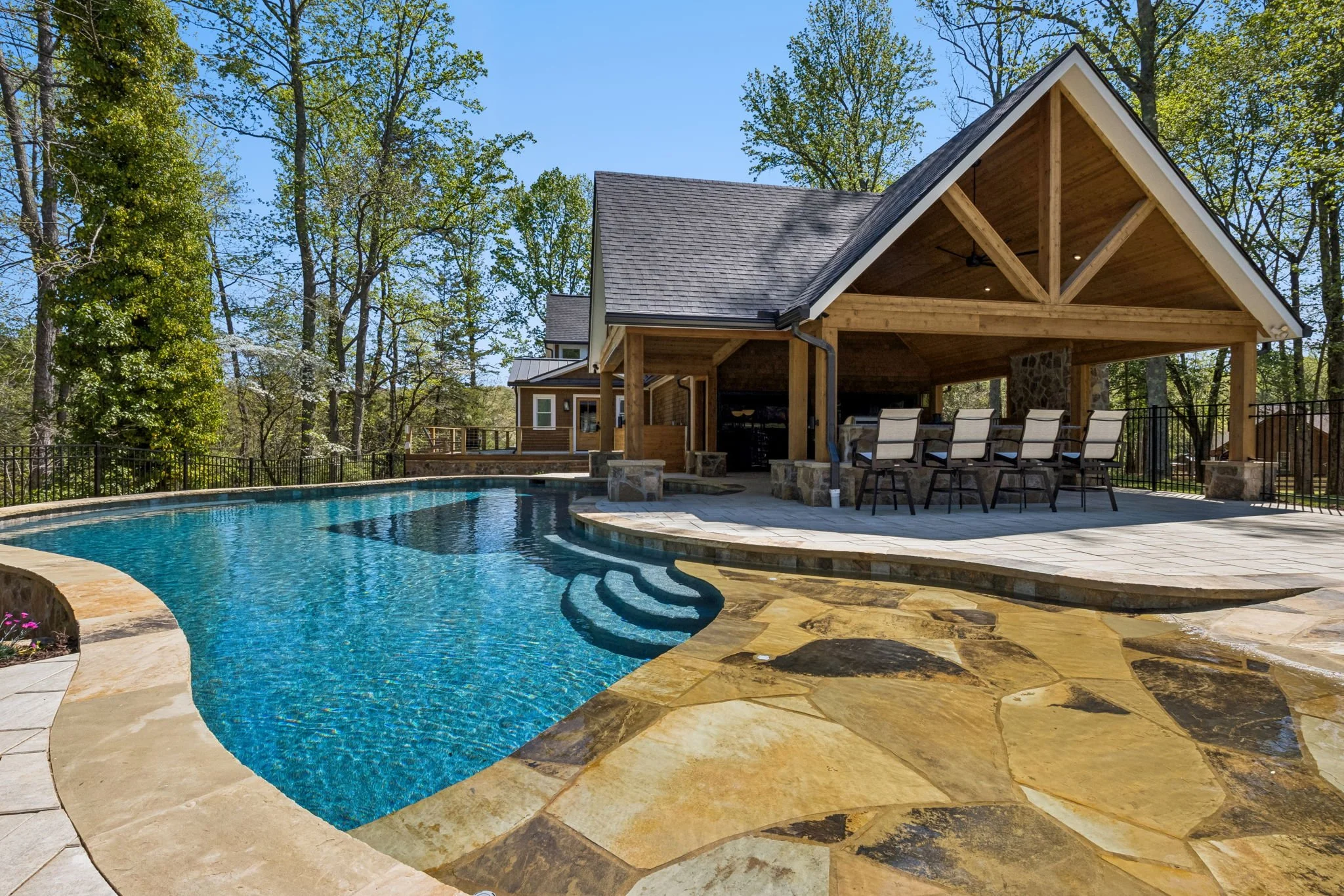 35-web-or-mls-4876 Newton Dr-35.JPG