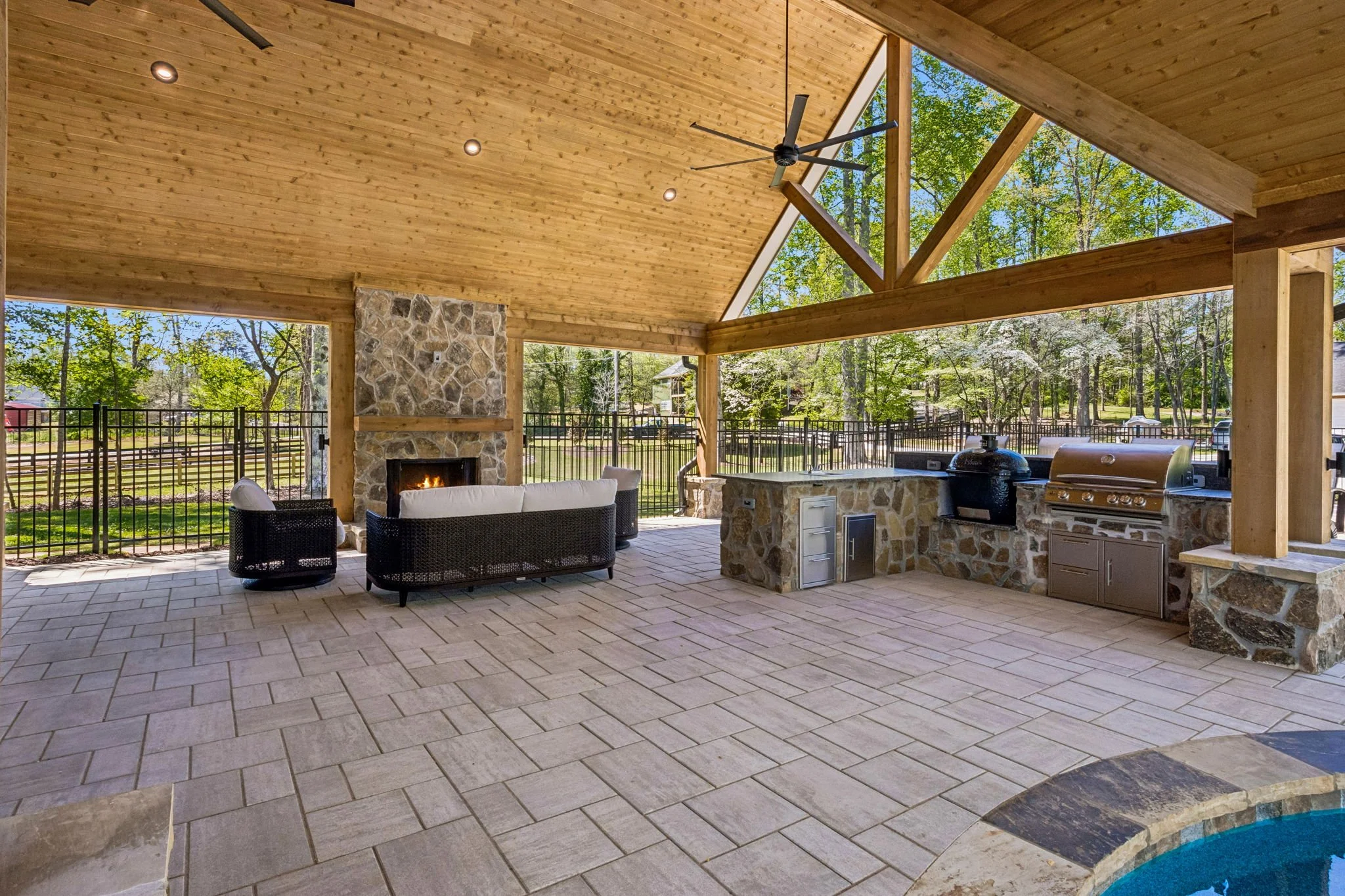 42-web-or-mls-4876 Newton Dr-42.JPG