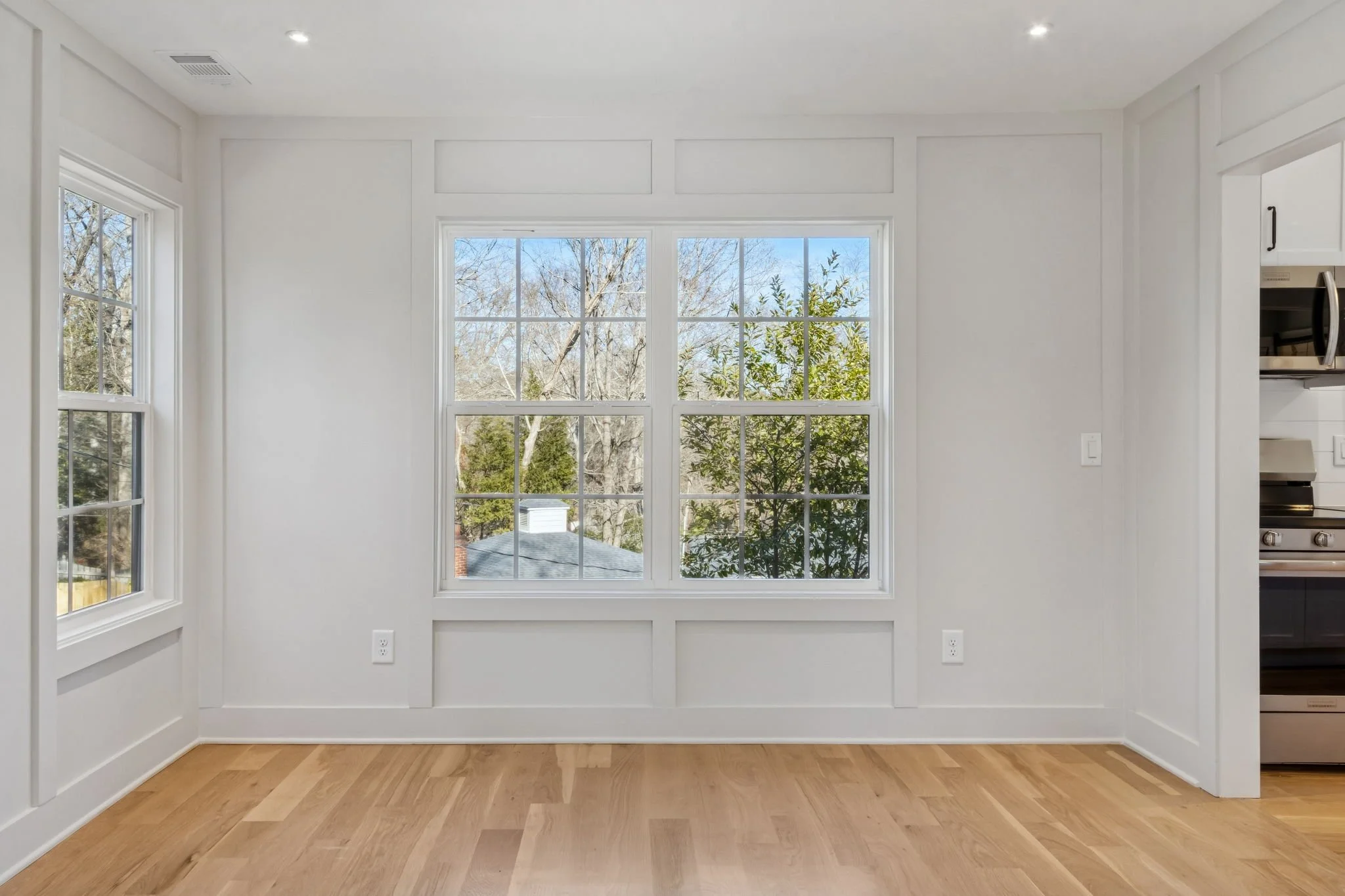 31-web-or-mls-1320 Harvard Rd-18.JPG