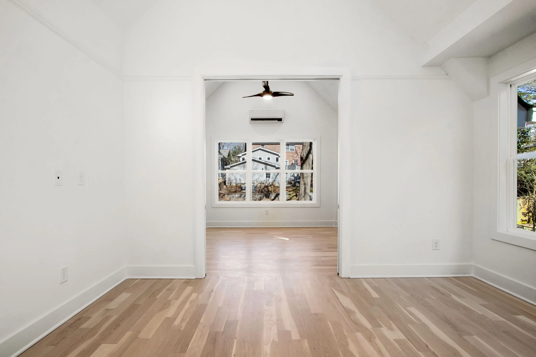 28-web-or-mls-127 Clarion Ave-28.JPG