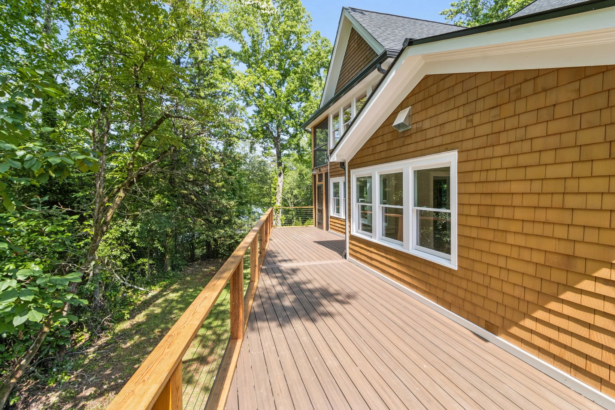139-web-or-mls-4876 Newton Dr-88.jpg