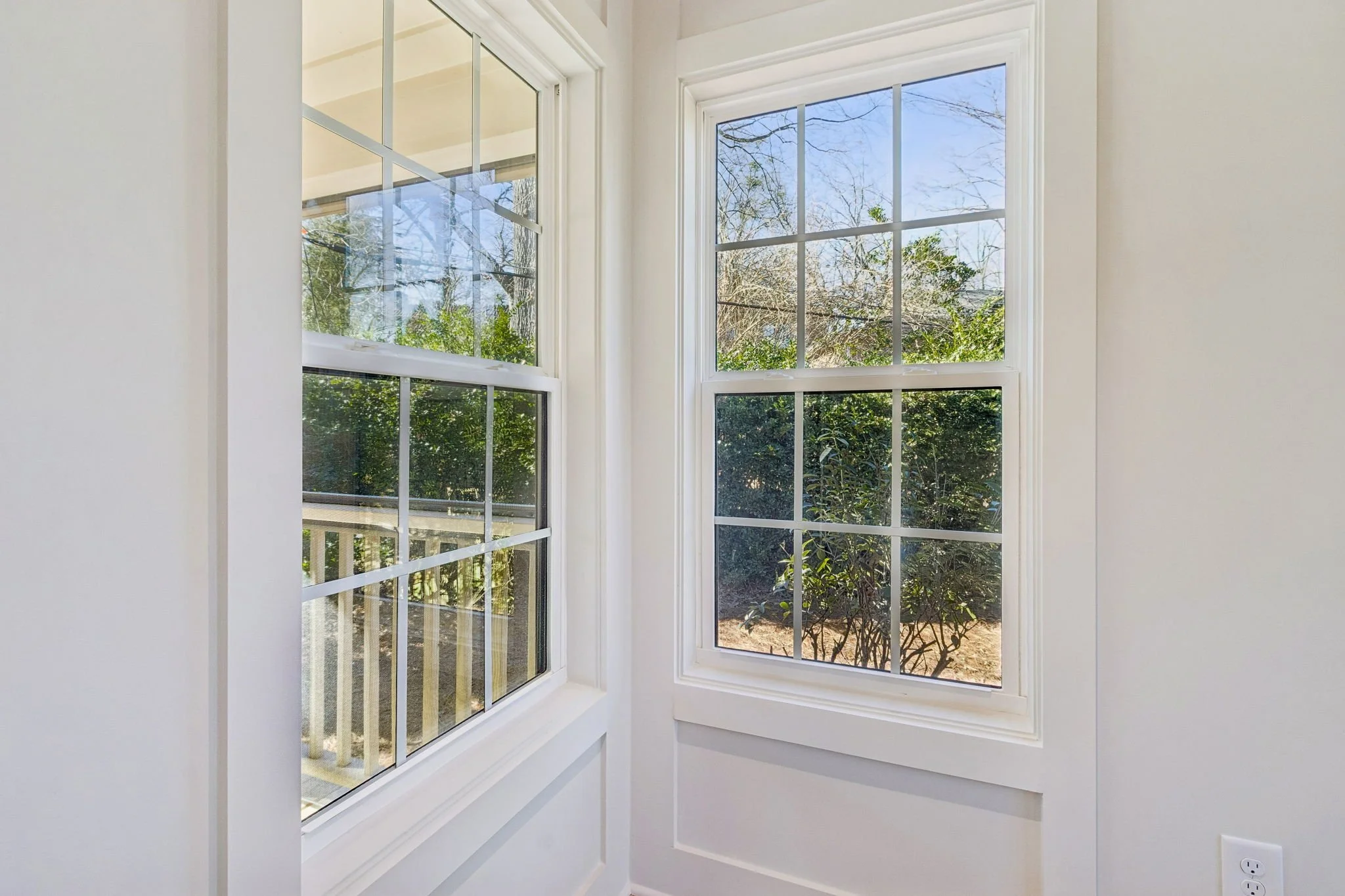 28-web-or-mls-1320 Harvard Rd-15.JPG