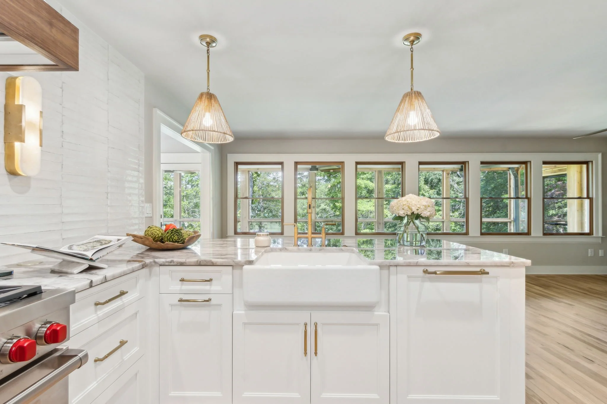 77-web-or-mls-4876 Newton Dr-26.jpg