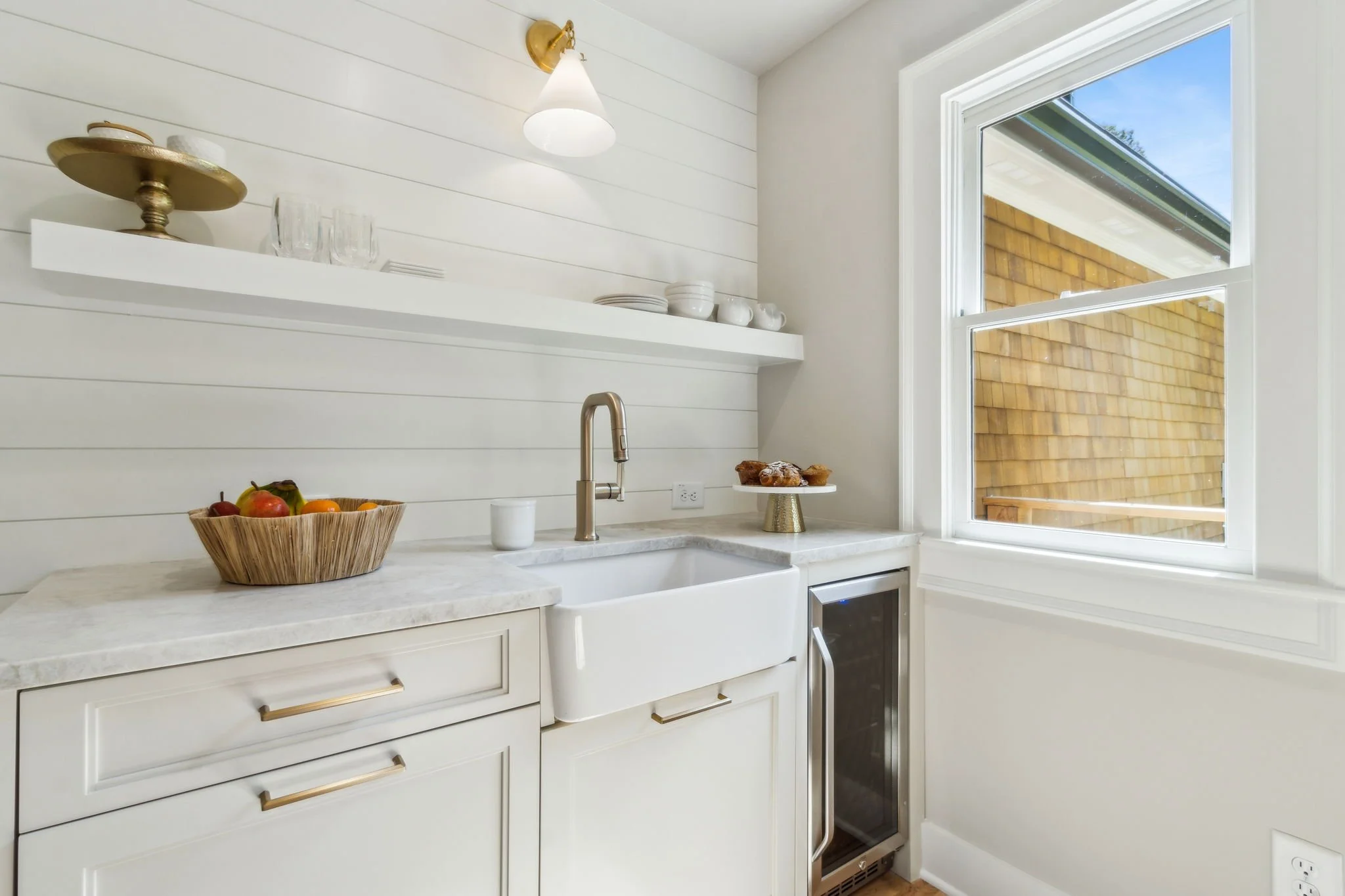96-web-or-mls-4876 Newton Dr-45.jpg