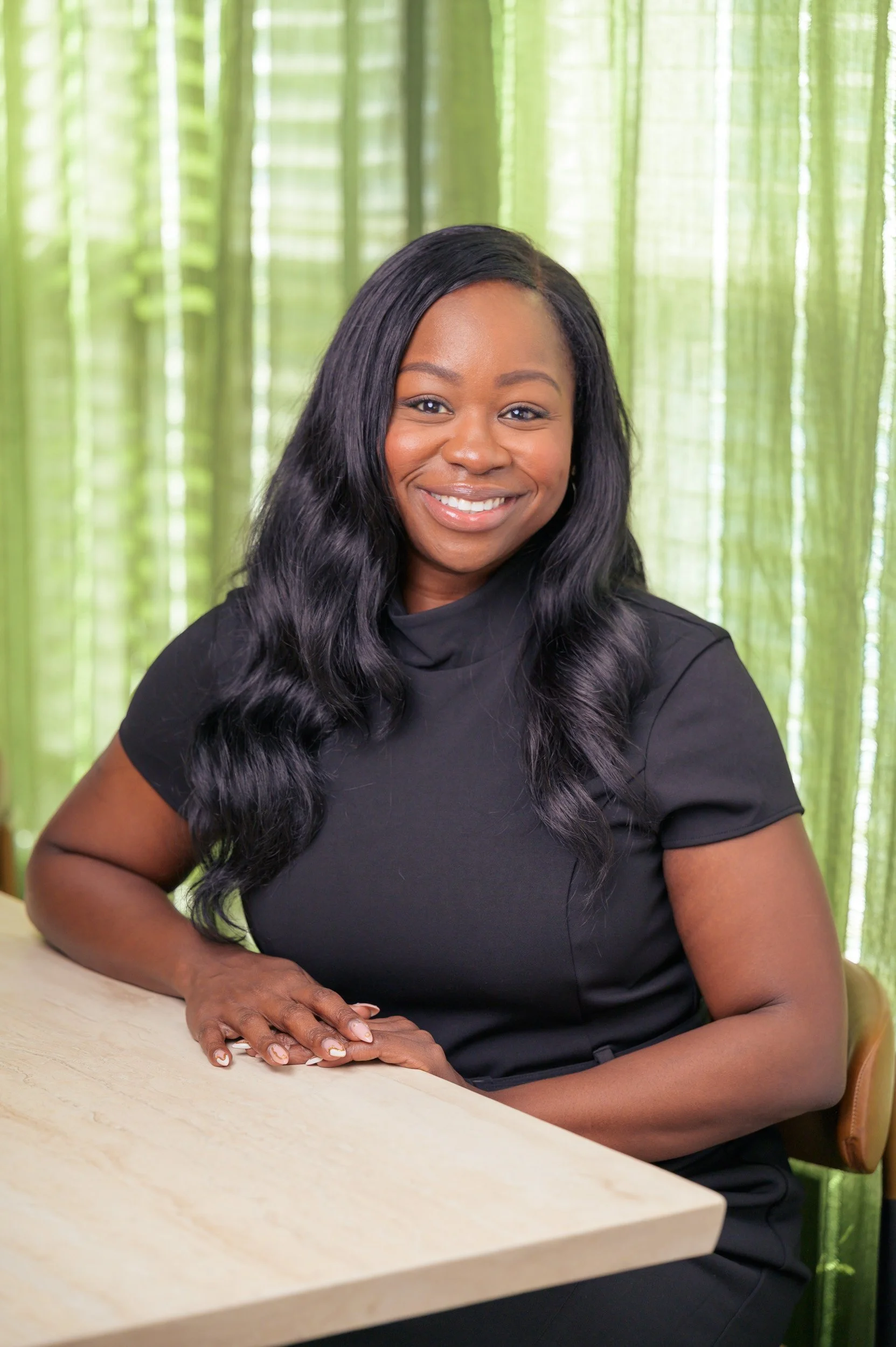 Candi's_ Dating_20251214_01.jpg