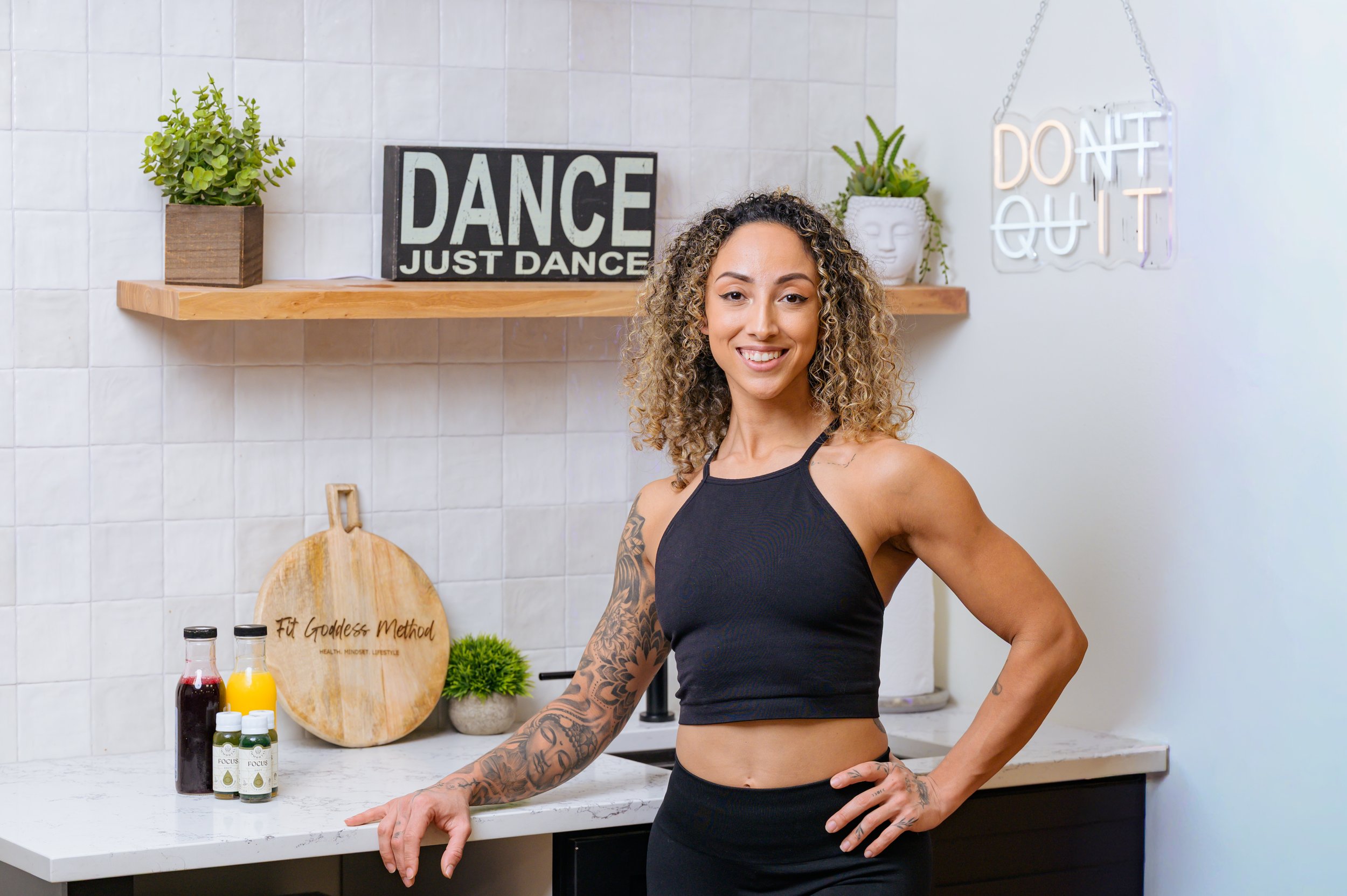 Yvona Branding_08 stephenjpimages.com.jpg