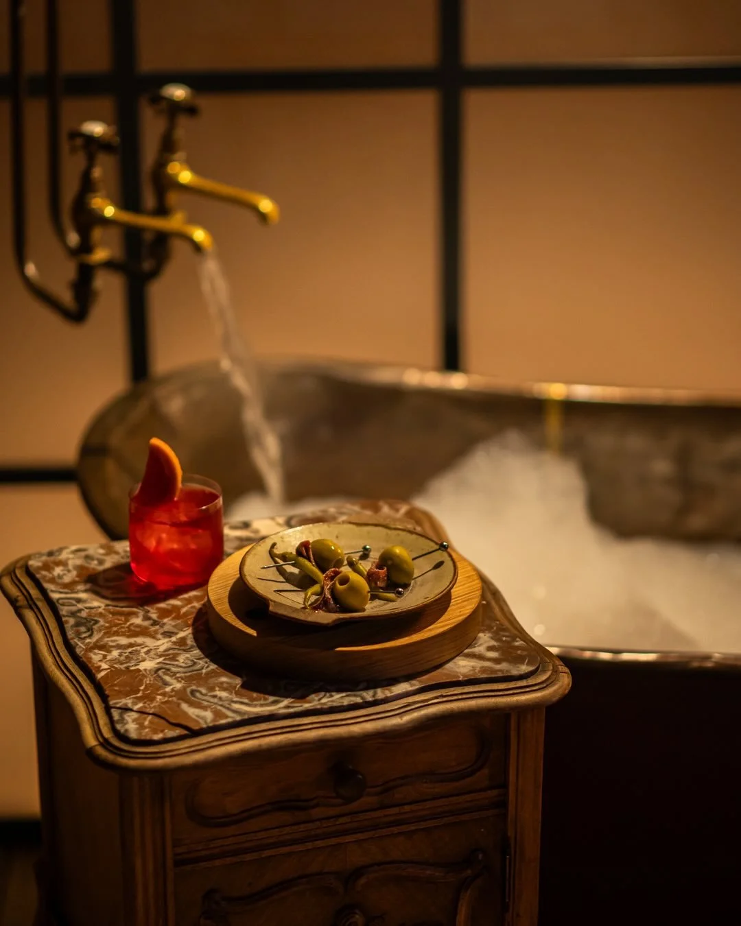 Because going out is overrated anyway&hellip;

📷: @mattgloverfood