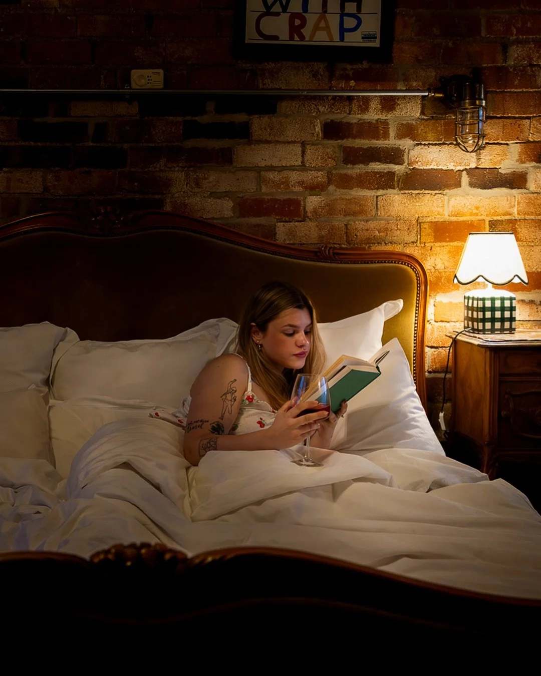 Weekends incoming 🍷 silence your notifications and curl up with a good book. Just a few Fridays left in May, join us now.