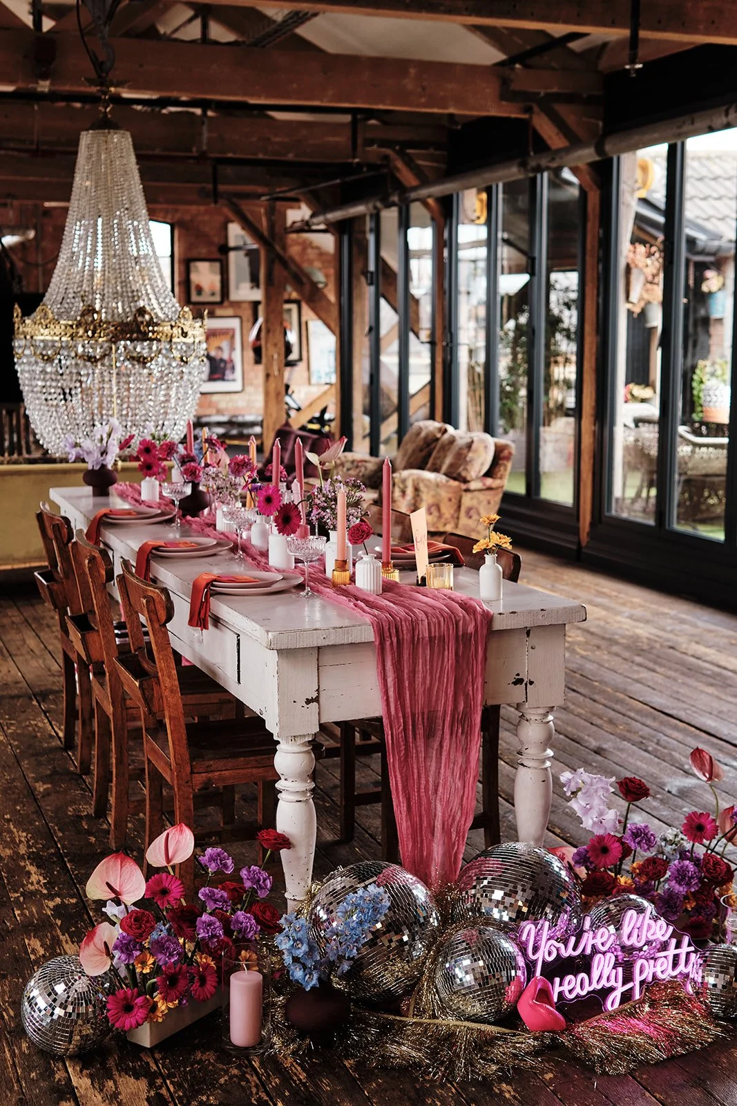 styled-wedding-shoot-loft-apartment-east-midlands