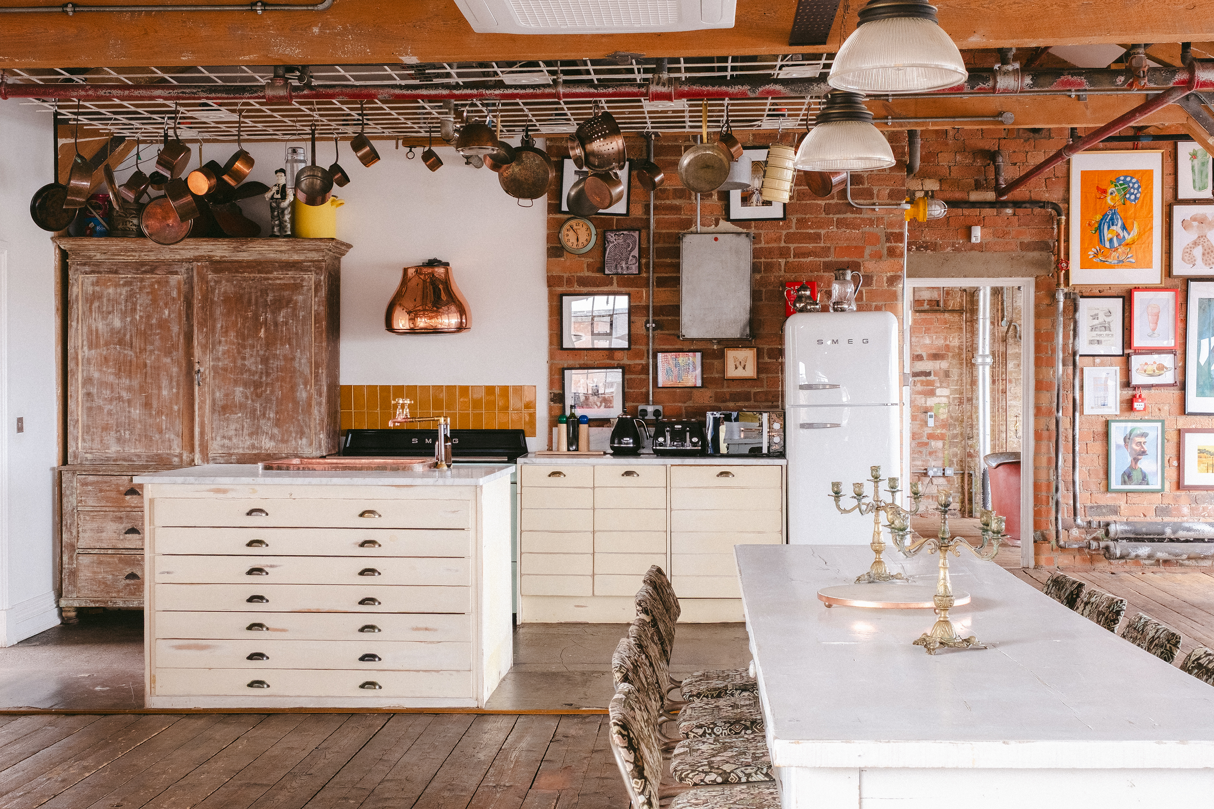 The open plan kitchen/dining/living space