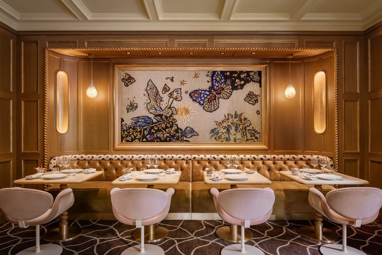 imgi_22_68dbc87ffec449e9d341896d_Anne low 2.jpg