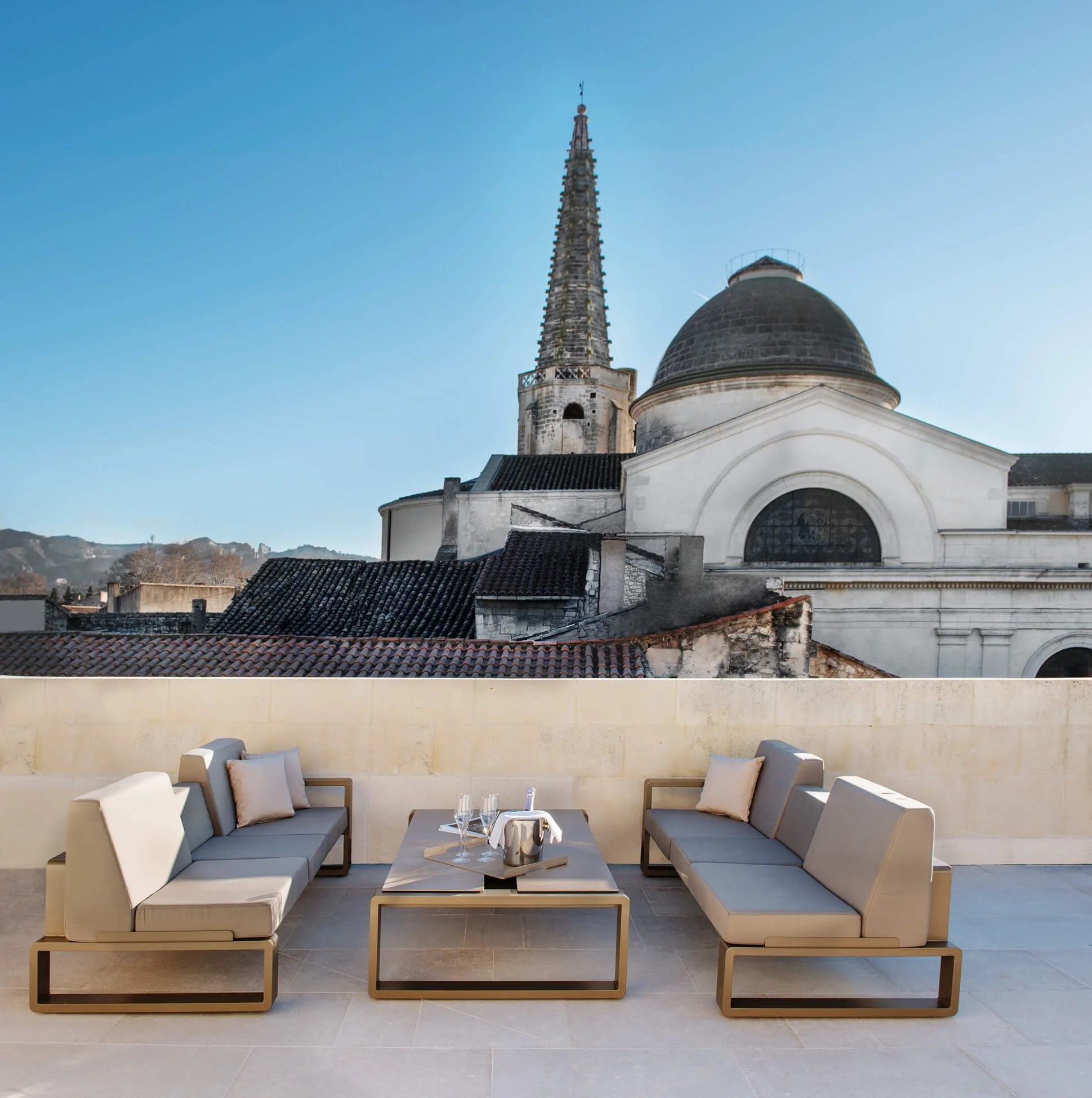 imgi_4_hotel-de-tourrel_roof-terrace_2.jpg