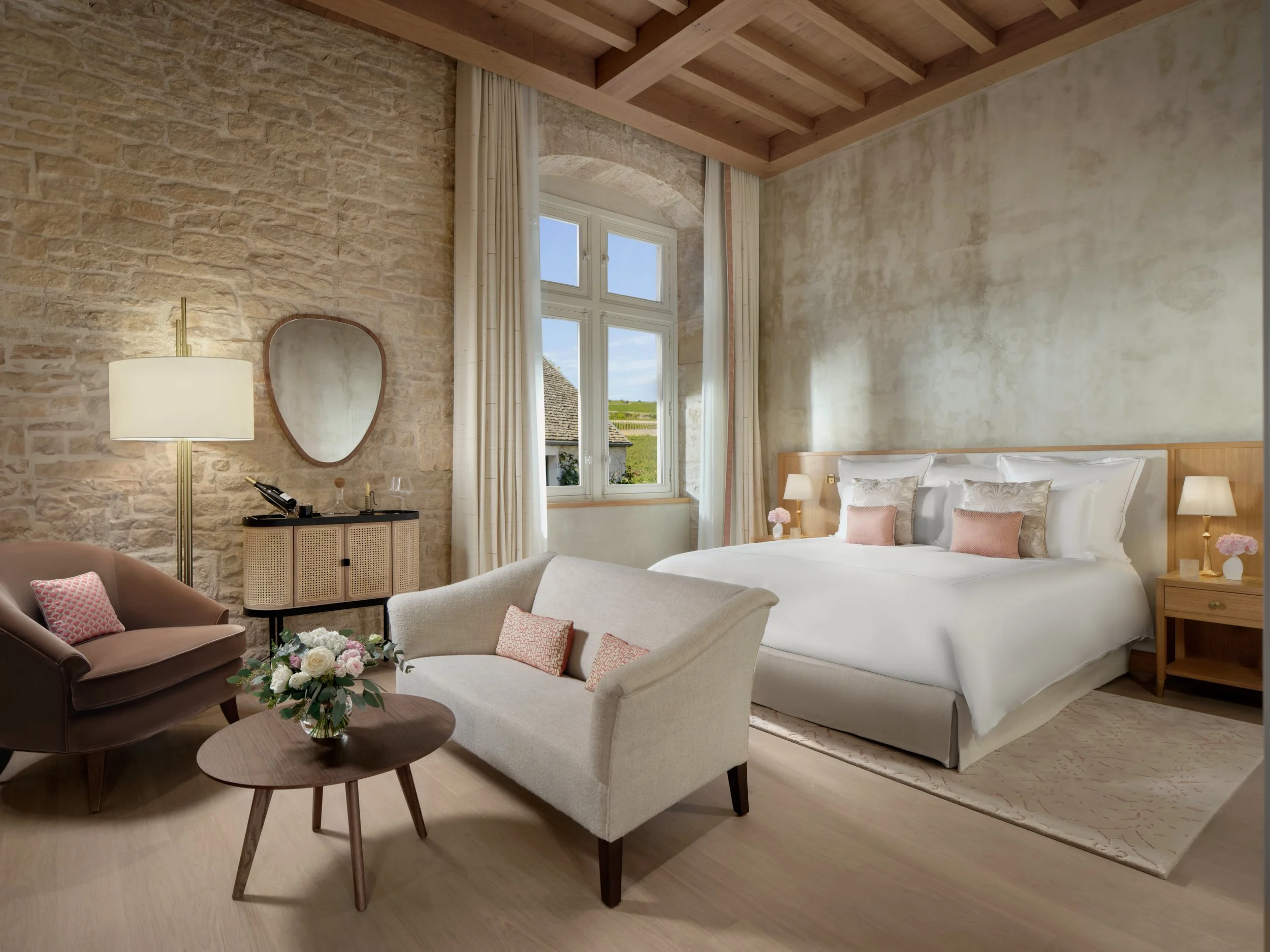 Junior Suite (1).jpg