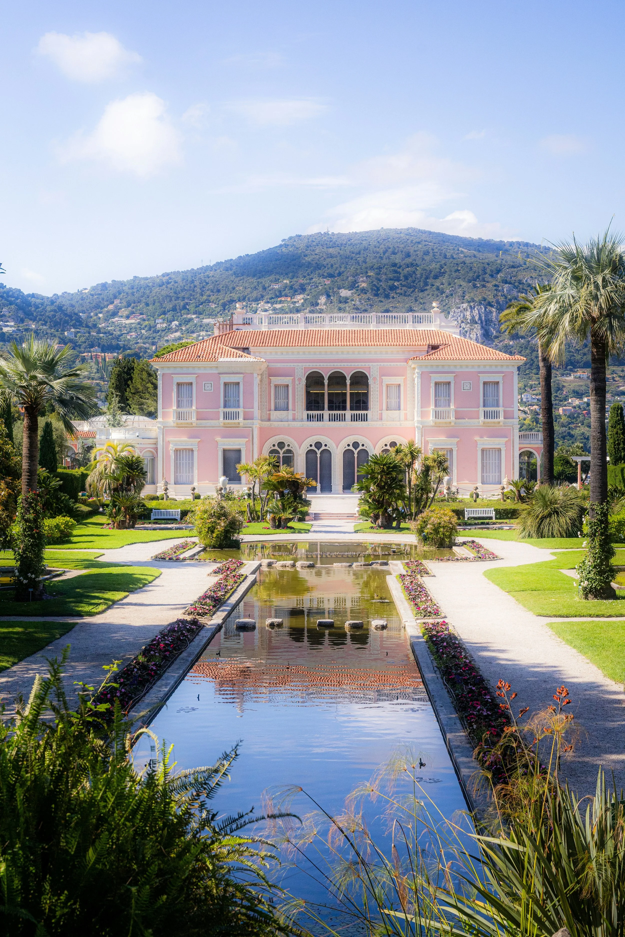 Paris themed travel and cultural experiences