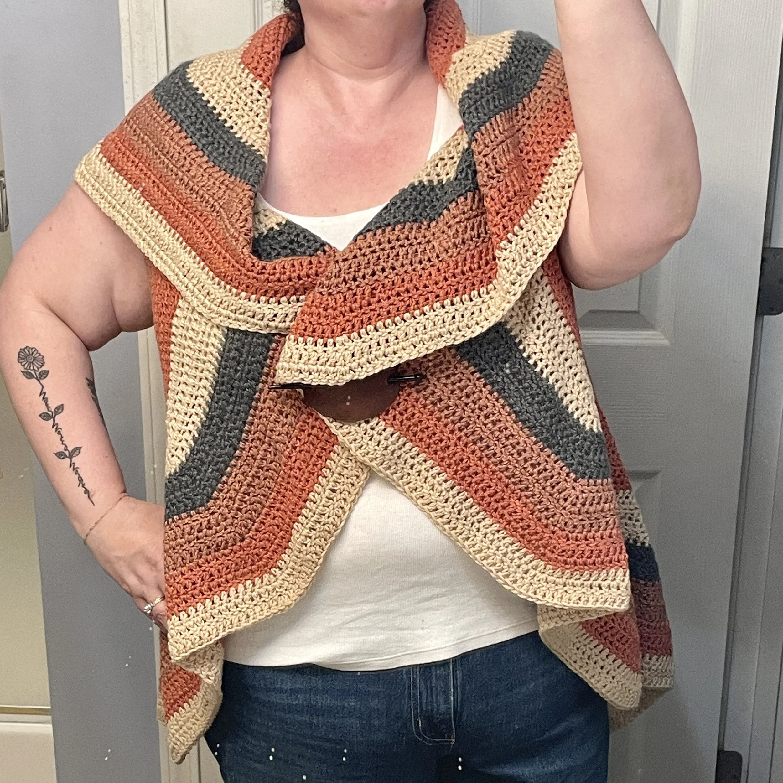 Simple Circle Cardi