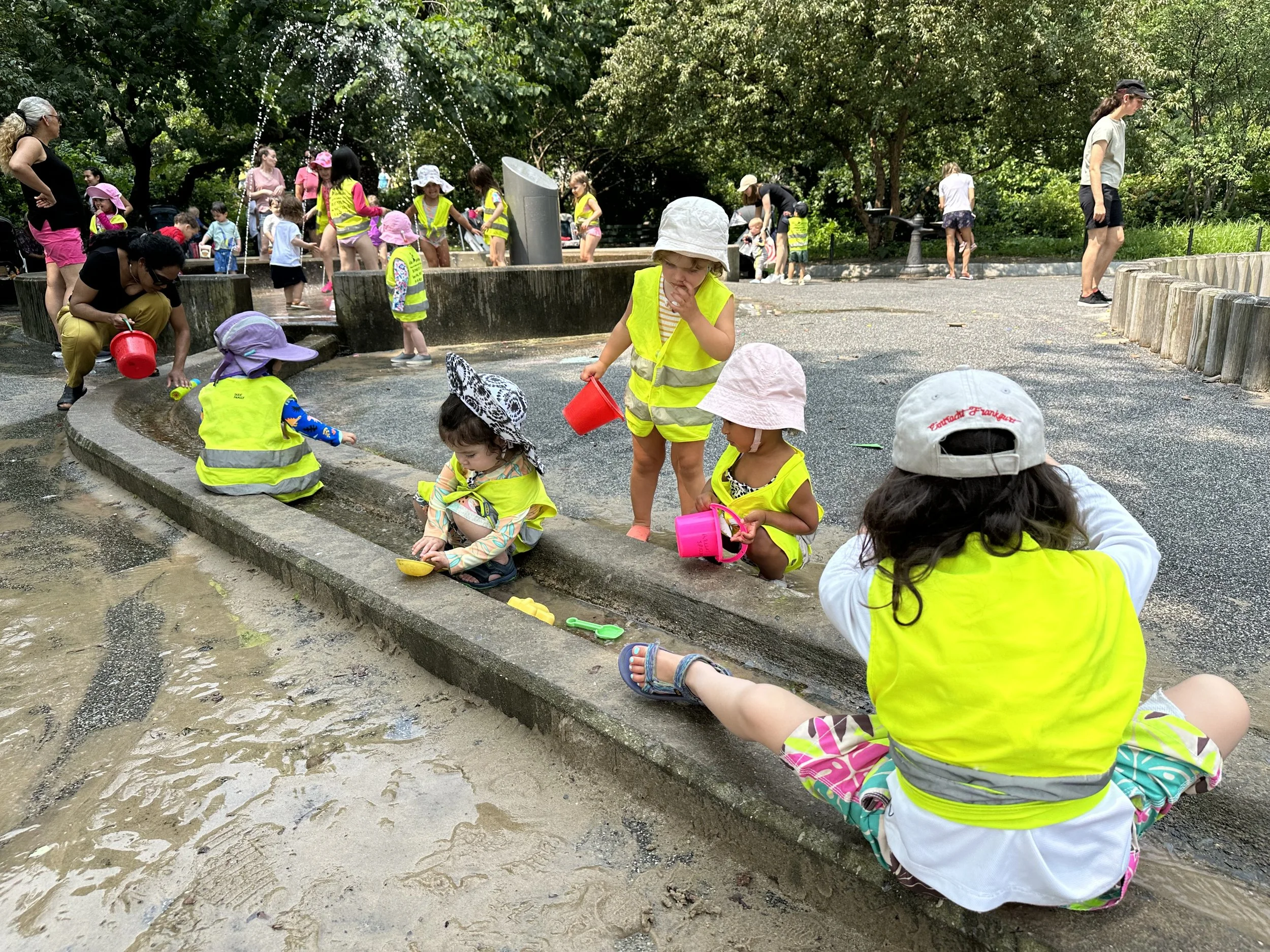 Summer Days at Rella’s Spielhaus: Music, Movement, and Discovery in German and English