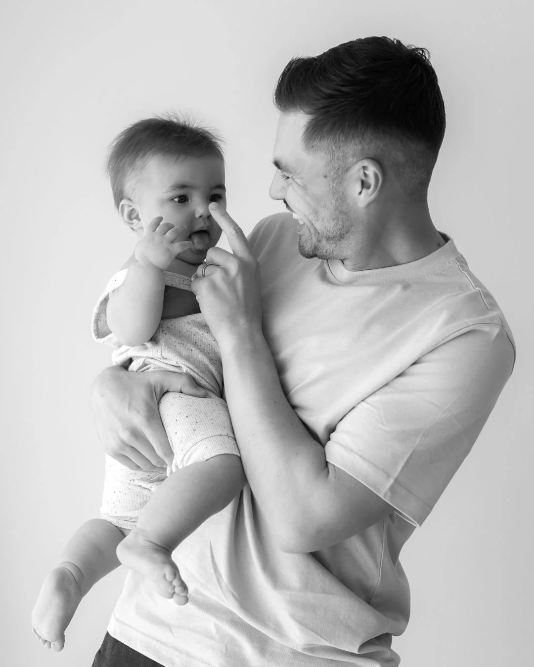 I get asked all the time what my favourite age to photograph is&hellip; and honestly, I love them all 🤍
But there is something so special when their personalities are in full swing!