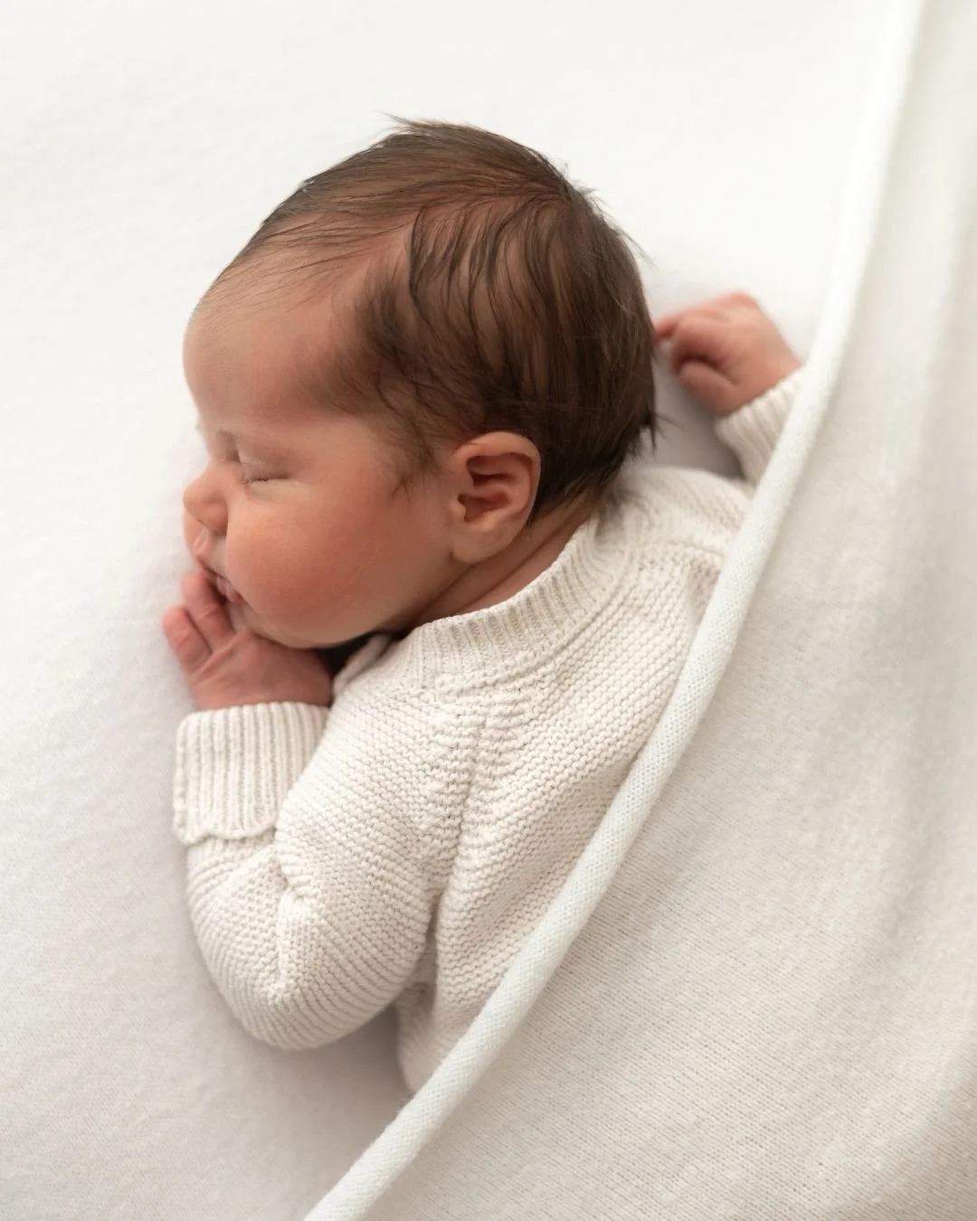 The best time to have your newborn session is in the first two weeks when little one is super sleepy, I especially encourage this if we have a toddler joining.

By booking in advance you are securing a session and the date is flexible, we will stay i