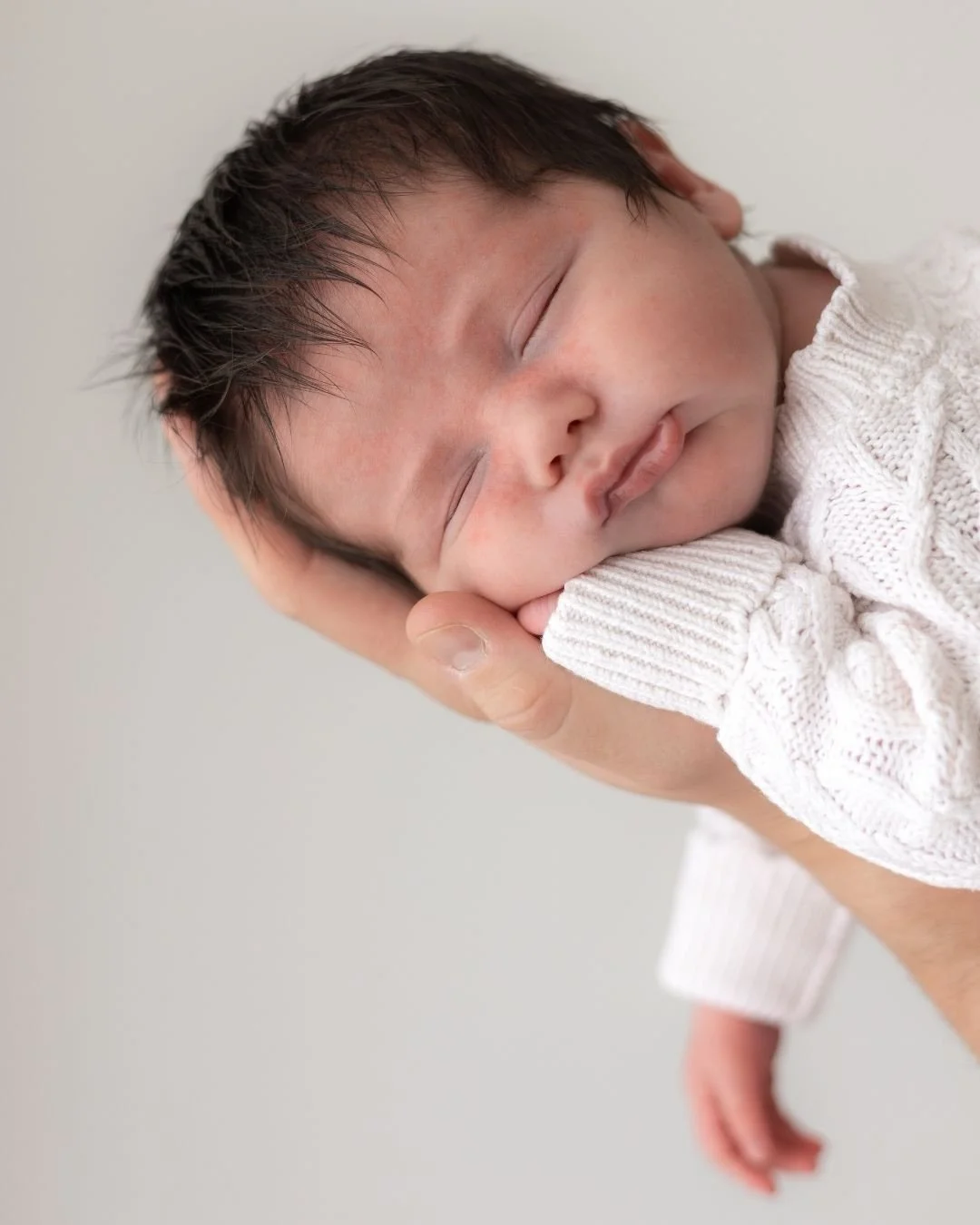 When you arrive with that much hair 😍Swipe for the sweetest big sister moment &rarr;
