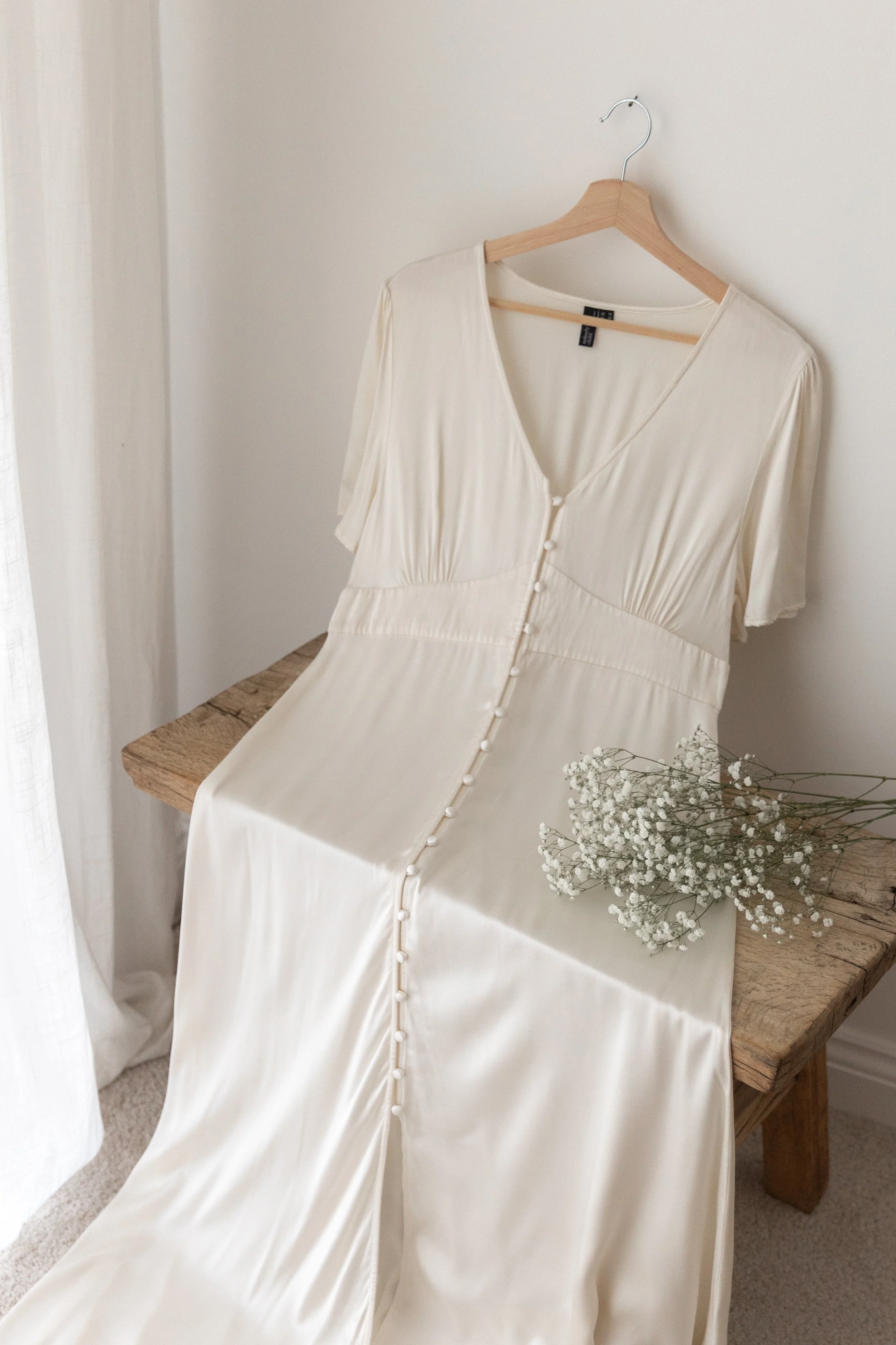 Fits: Medium
Perfect for: Postpartum and Family Sessions