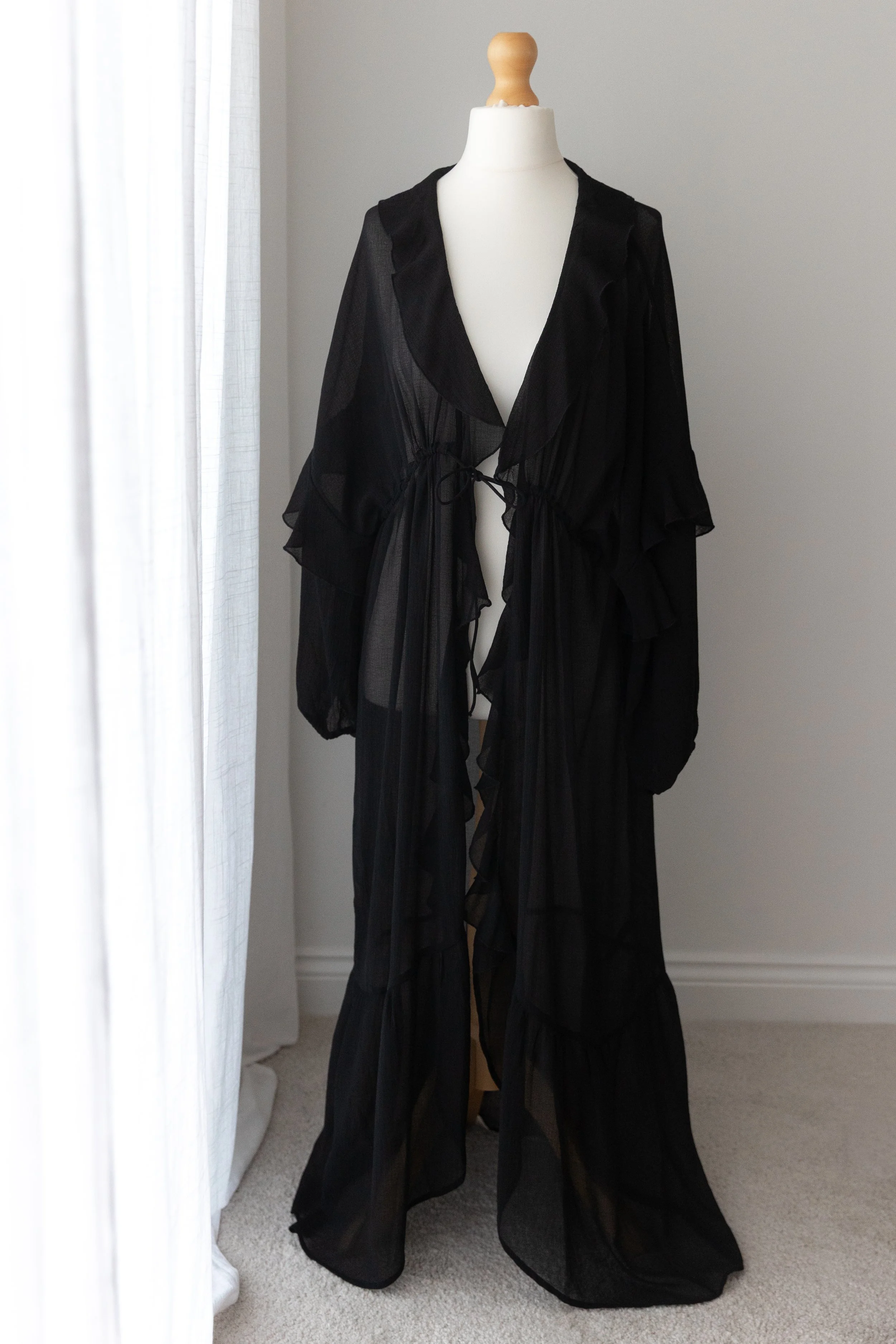 Fits: Most Sizes
Perfect for: Maternity Sessions