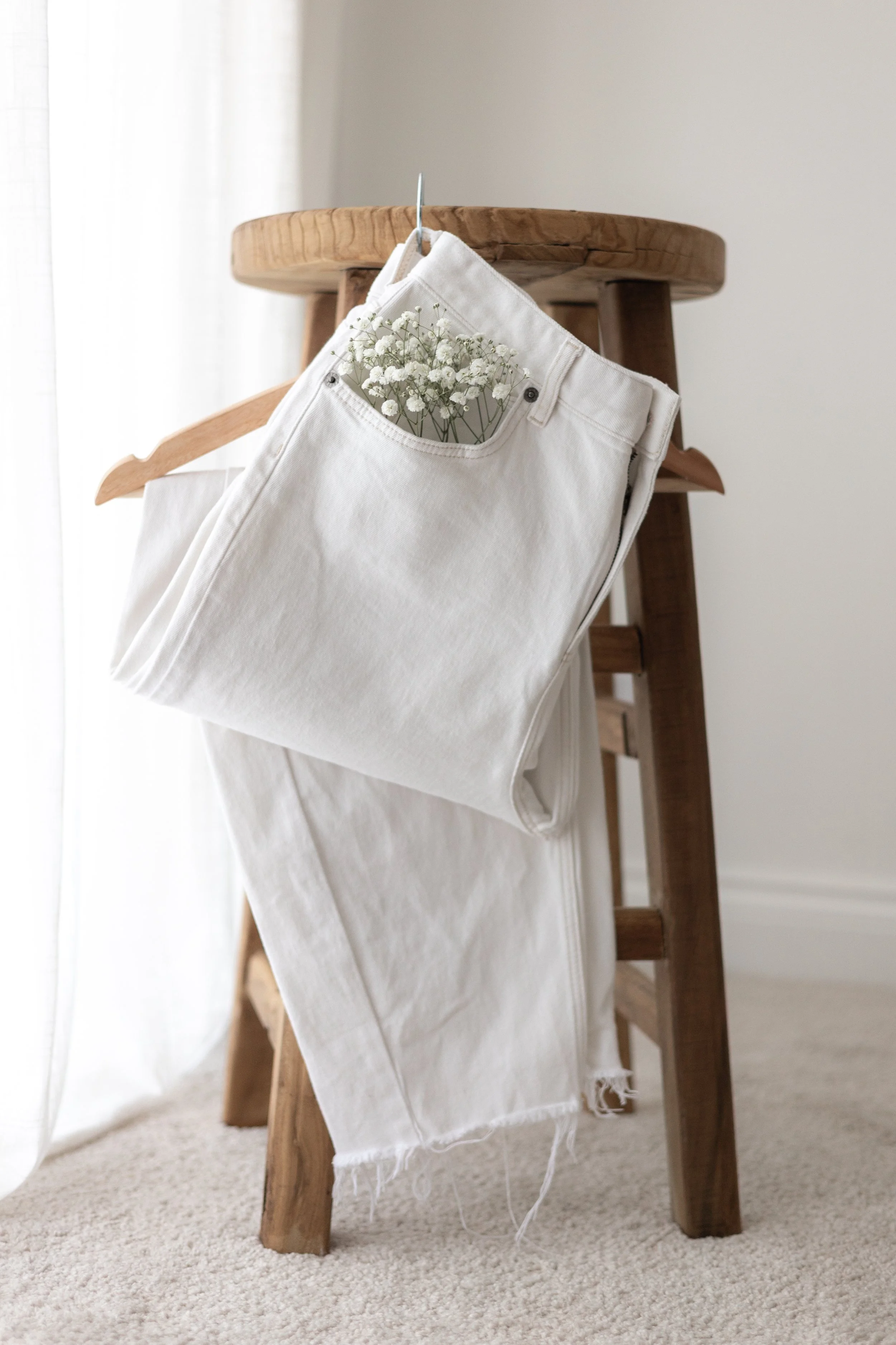 Fits: Medium
Perfect for: Maternity Sessions un-done 