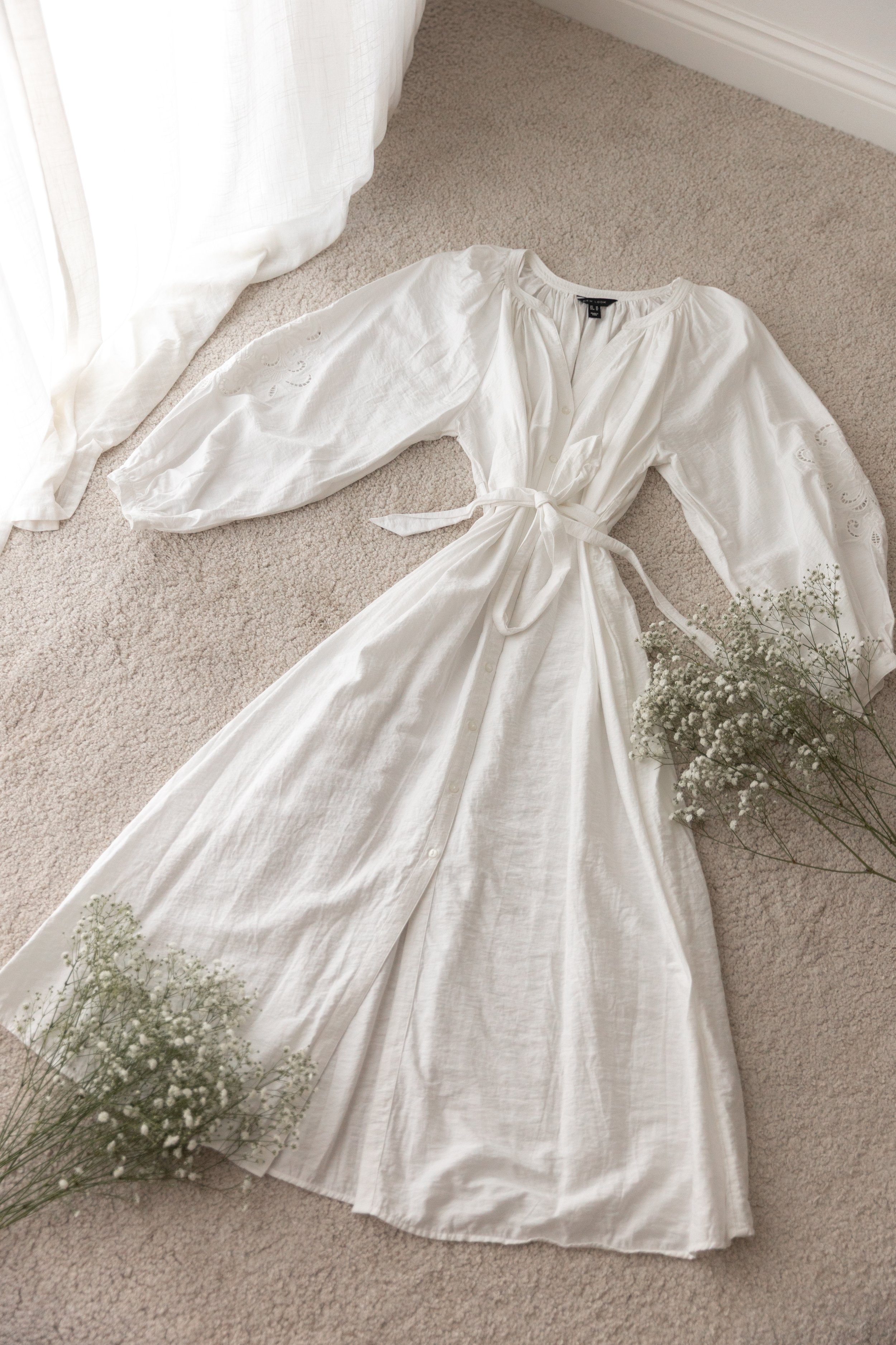 Fits: Medium
Perfect for: Postpartum Mamas & Family Sessions