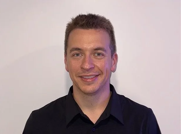 Maximizing ROI: Is an Employee or a Contractor Better for Your Bottom Line?