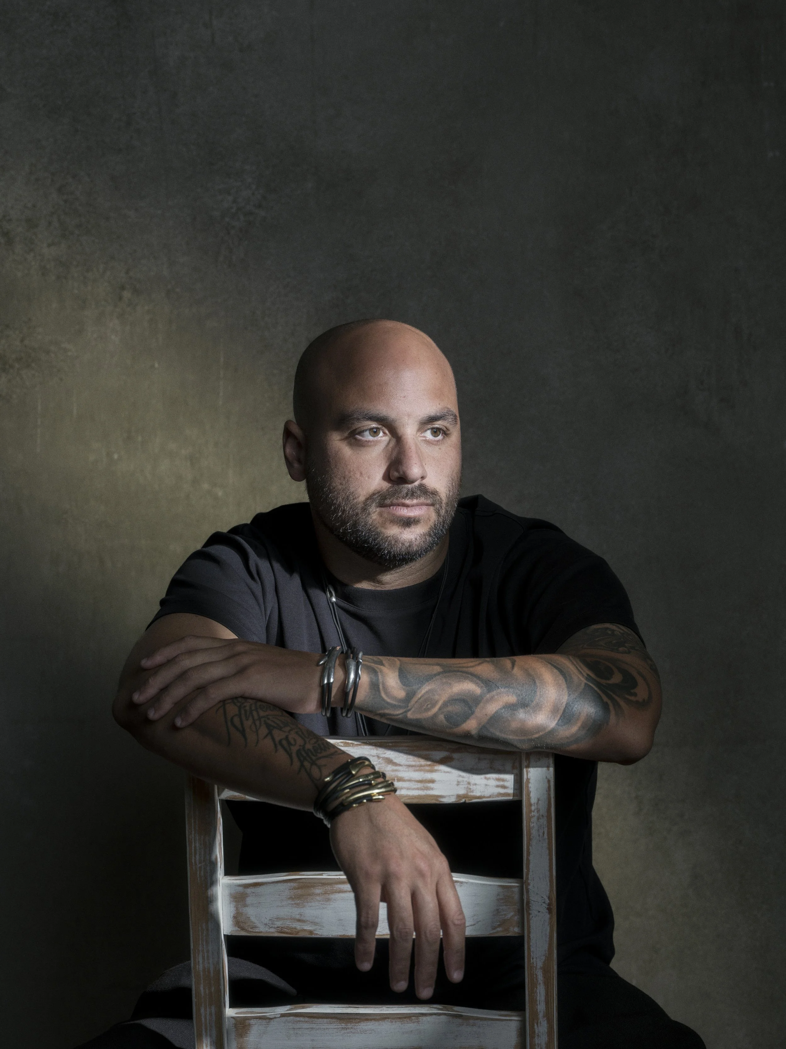 portait photography and headshots in Mykonos Island Greece