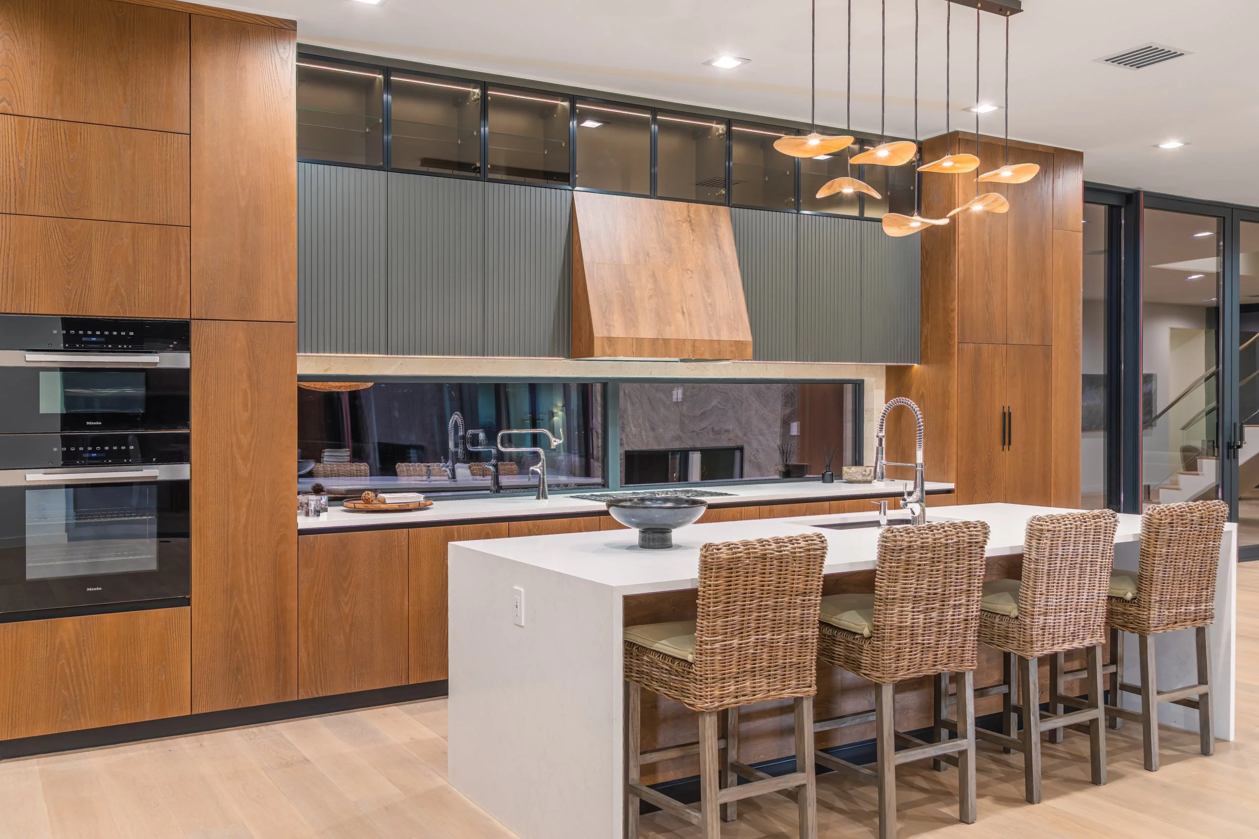 austin-luxury-airbnb_kitchen