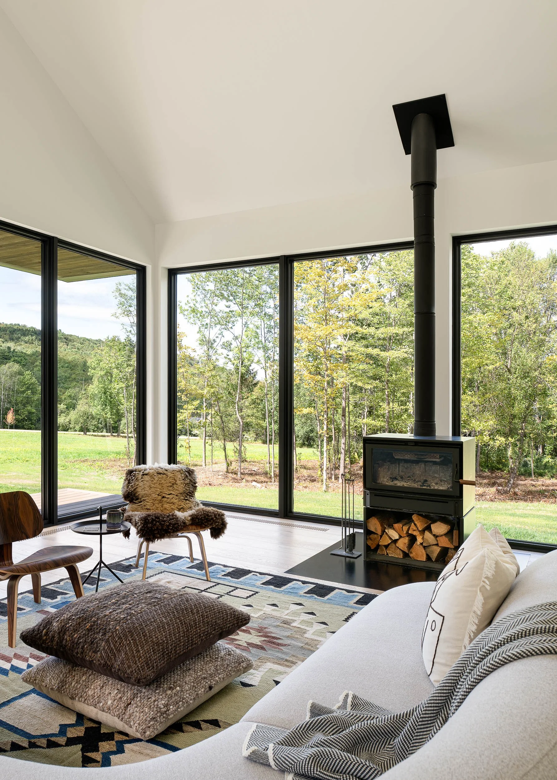 Two Step - Modern Vermont Architecture (26).jpg