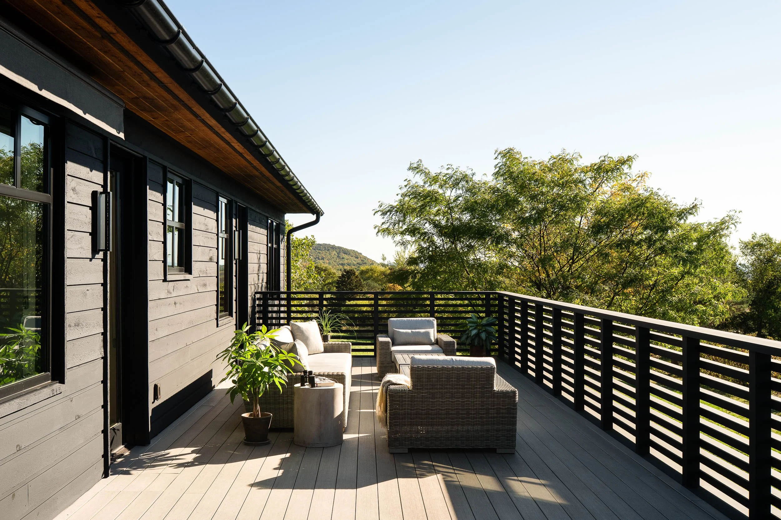 Vermont Lanai - Modern Vermont Architect (17).jpg
