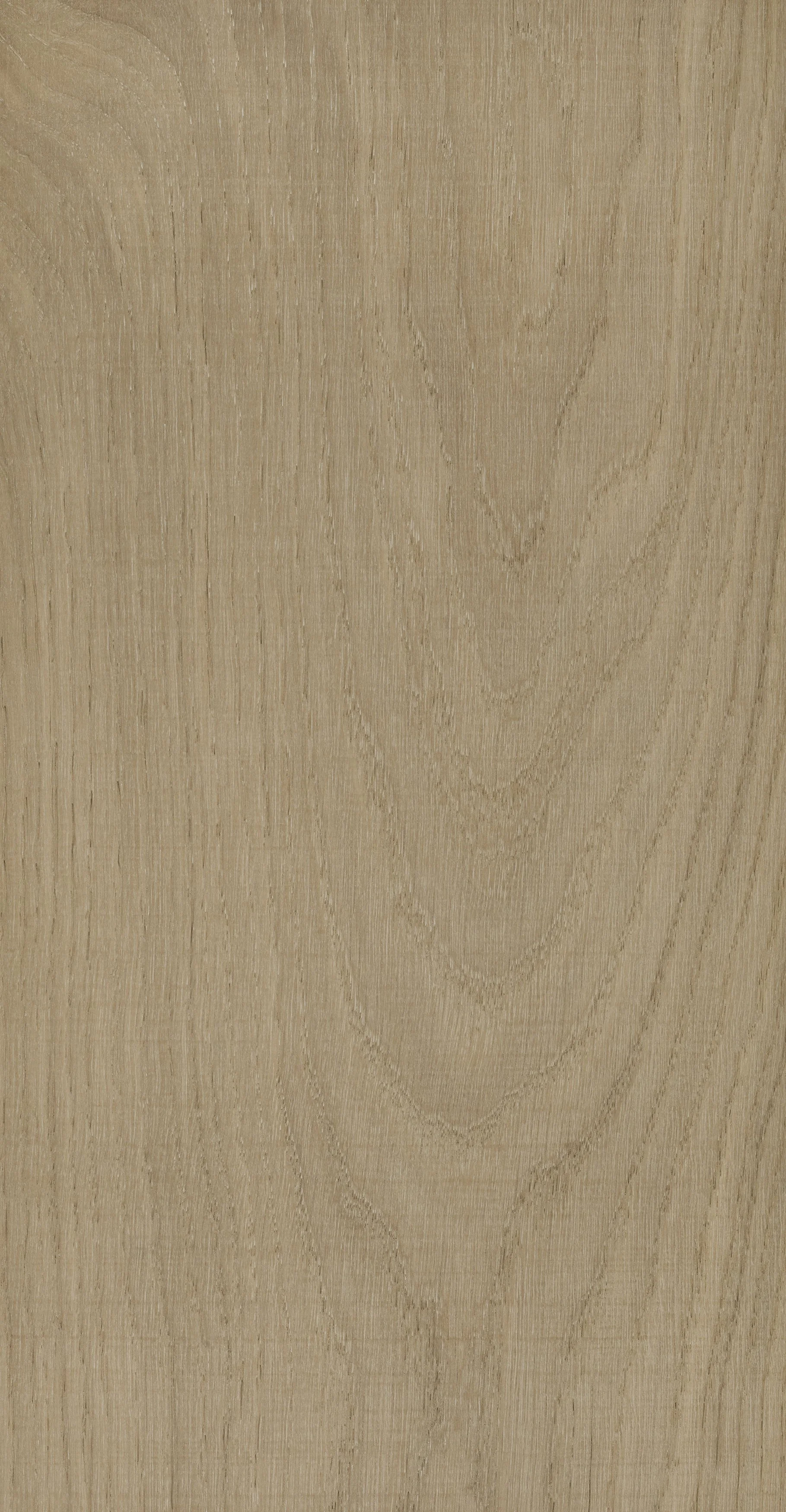 Superficie de madera clara con vetas visibles.