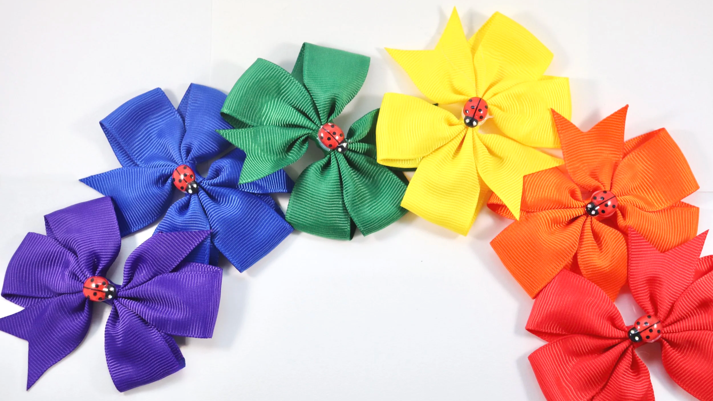 Small Ladybug Bow