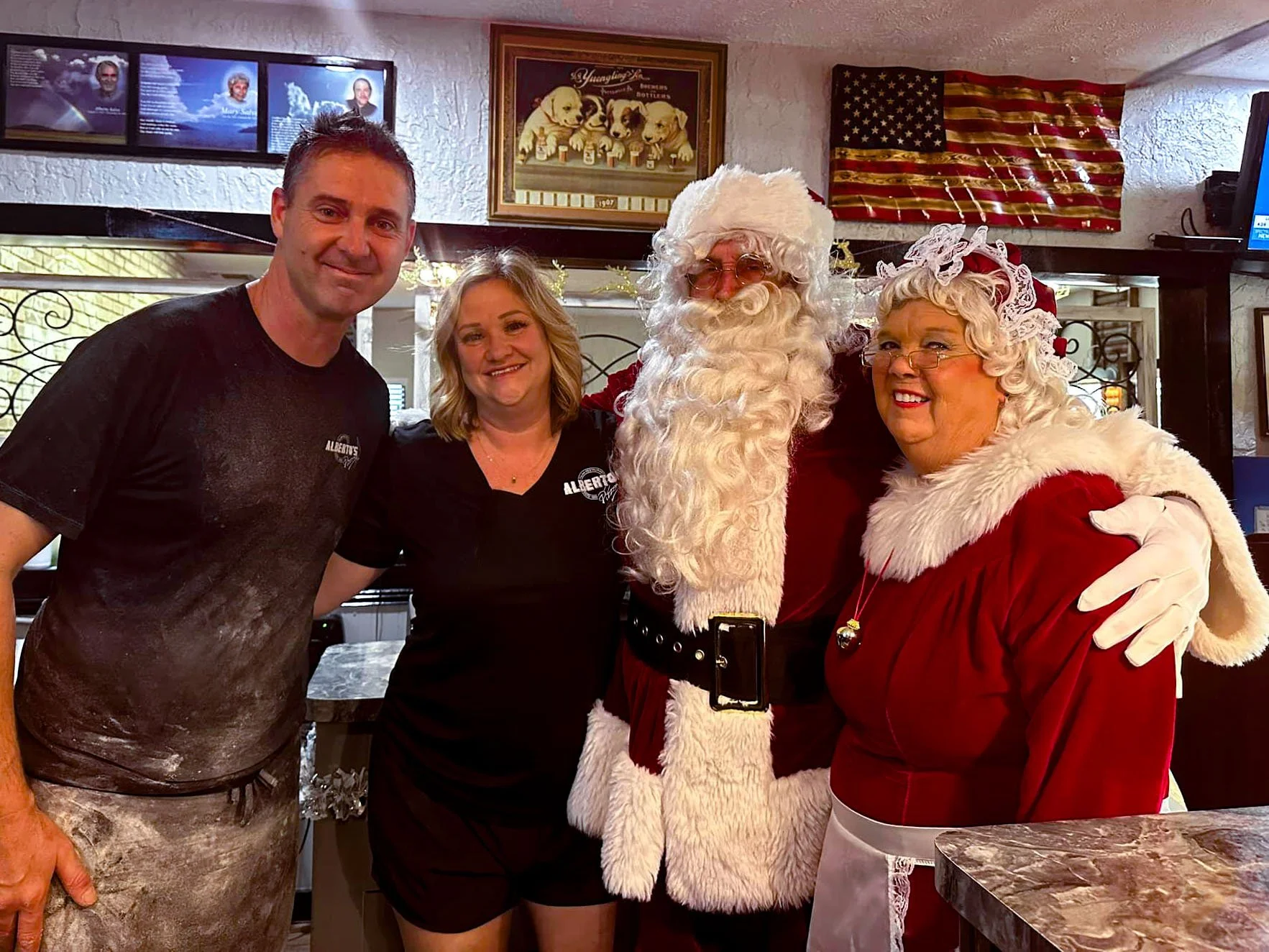 Maria and Ryan with Santa Clause.jpg