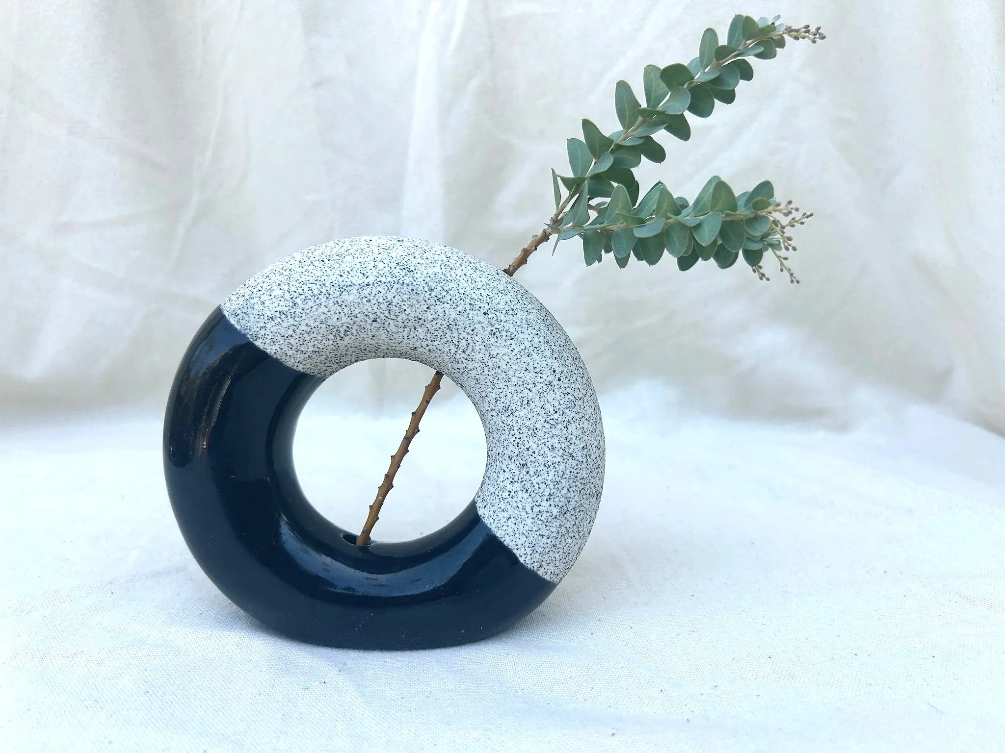 Salt & Pepper Ring Vase