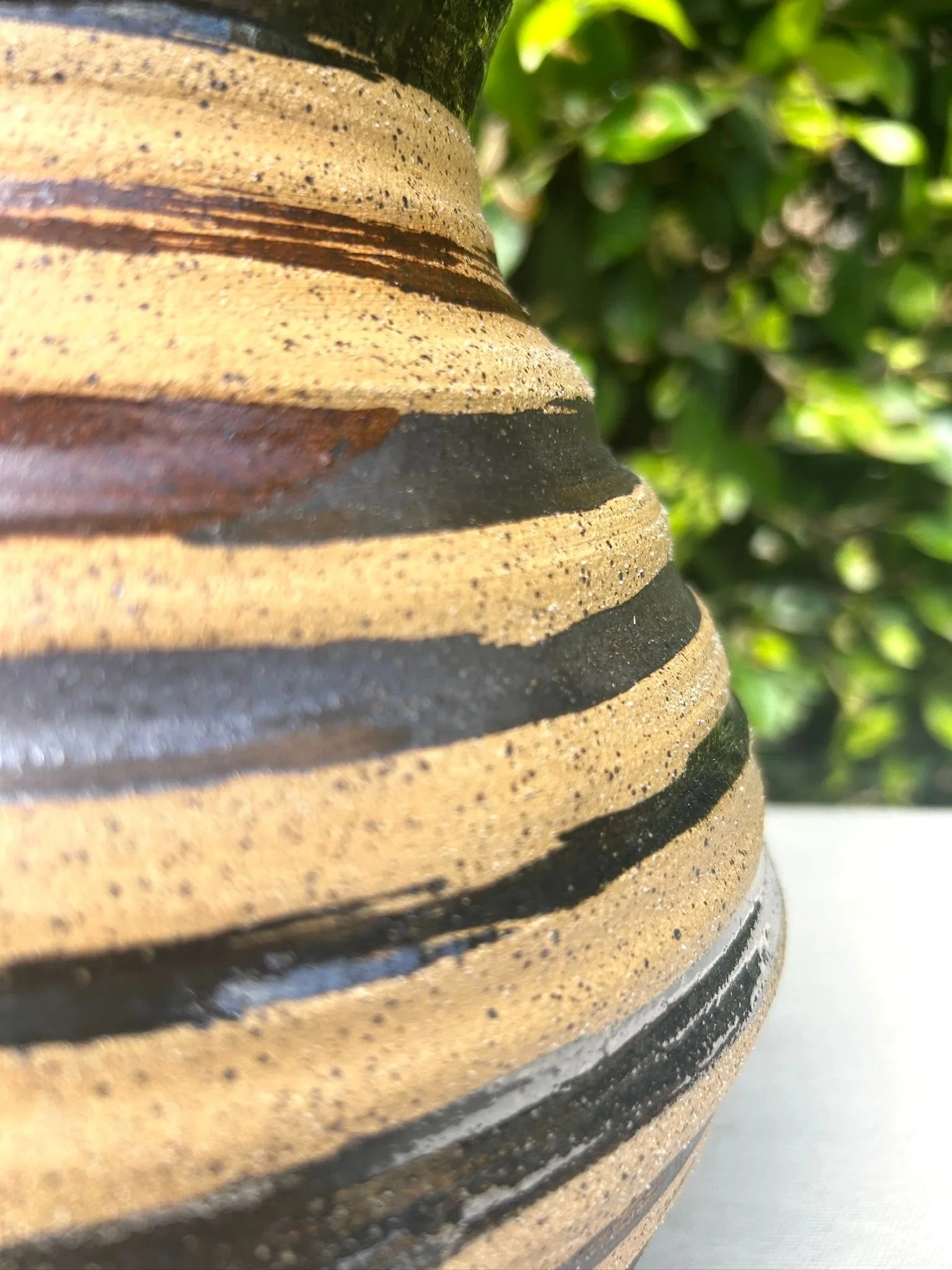 tiger_vase_02.jpg
