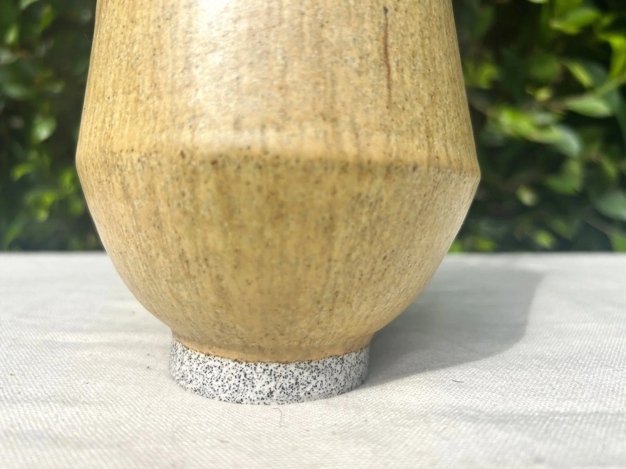 honey_wheat_vase_02.jpg