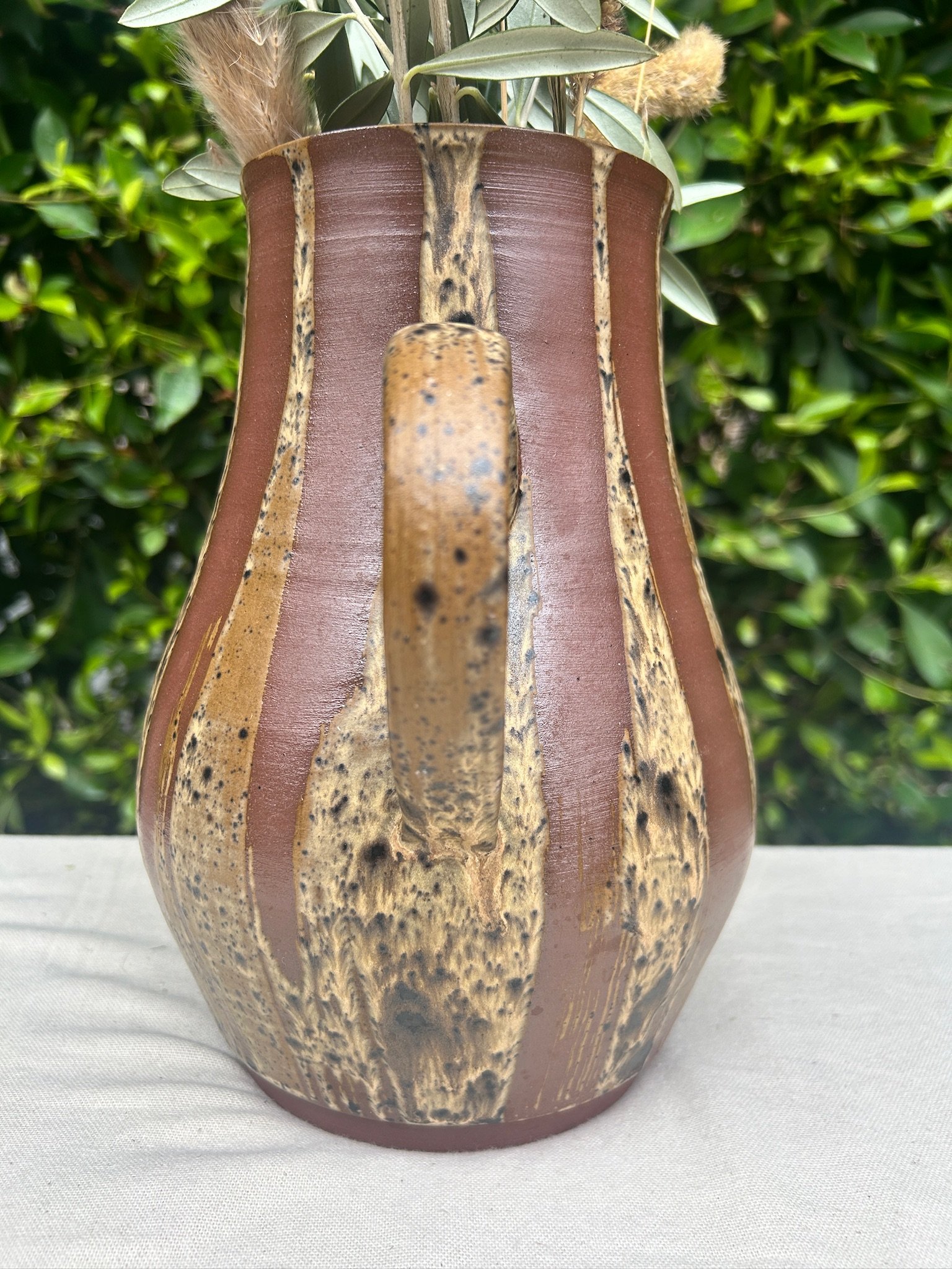 terracotta_drip_vase_04.jpg