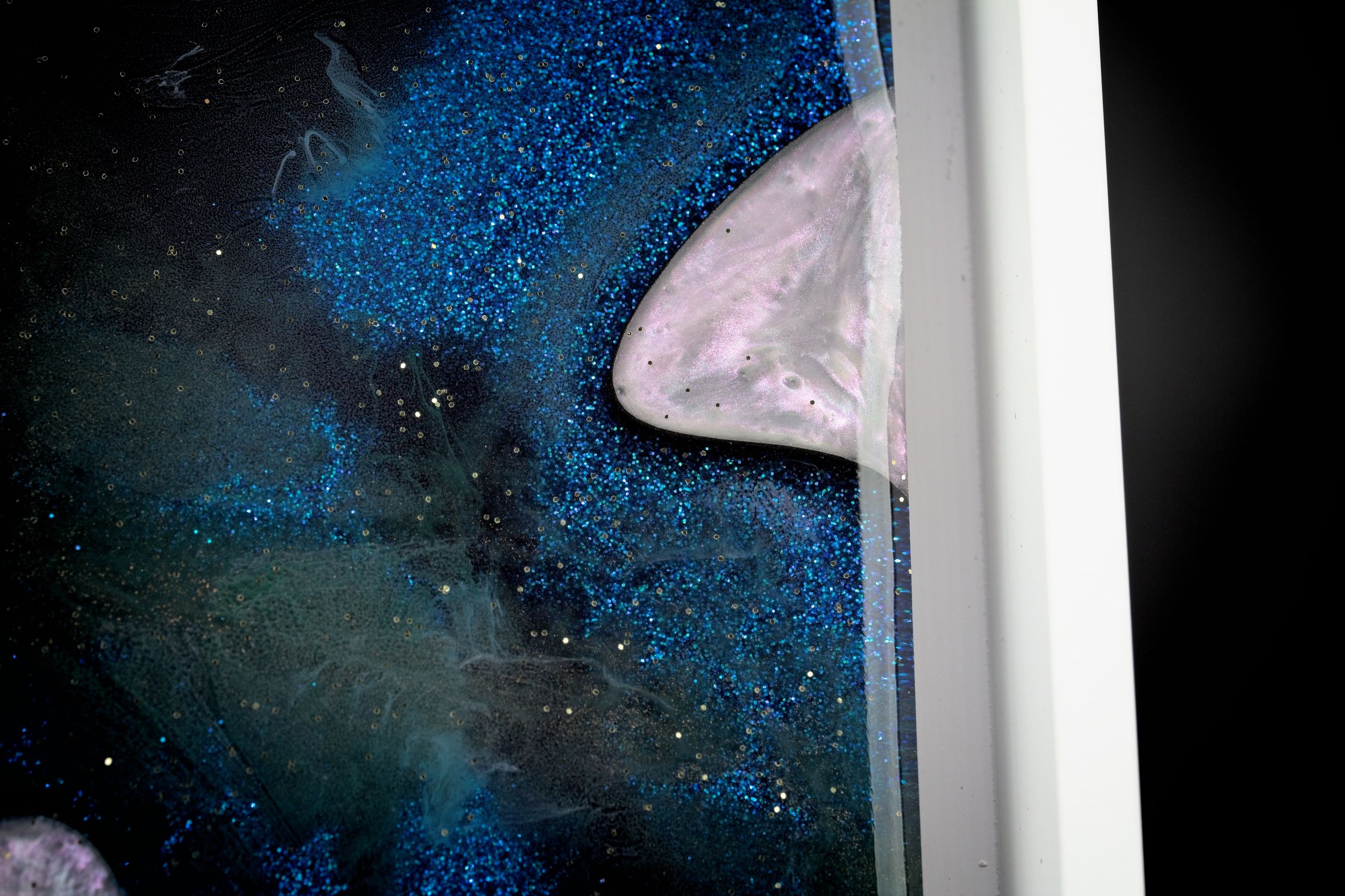 Felix-Kirschbaum-Suspended-particles-in-the-universe-3 4.jpg